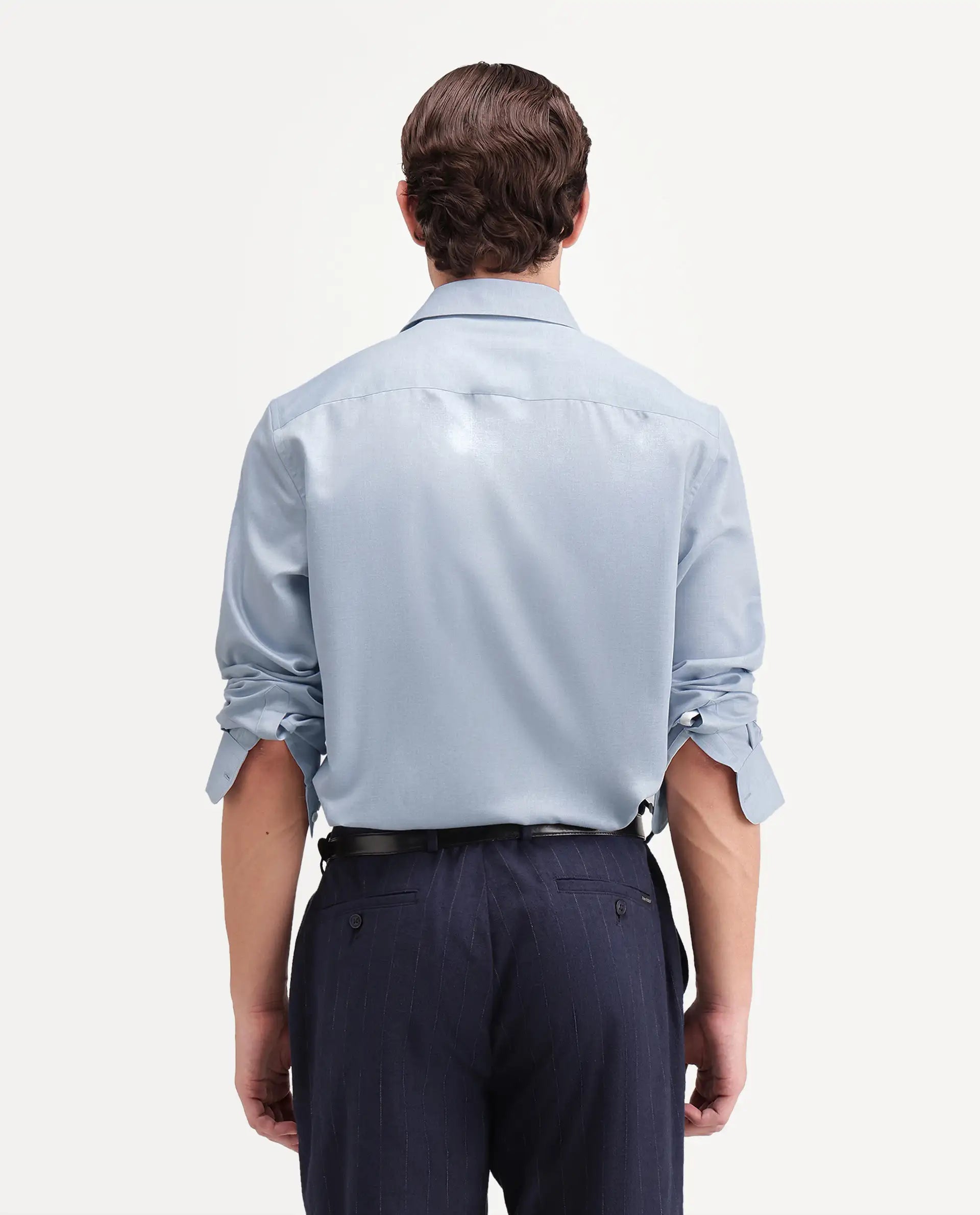 Rare Rabbit Men's Pine Primary Blue Bomboo Blend Spread Collar Button Regular Plain Shirt