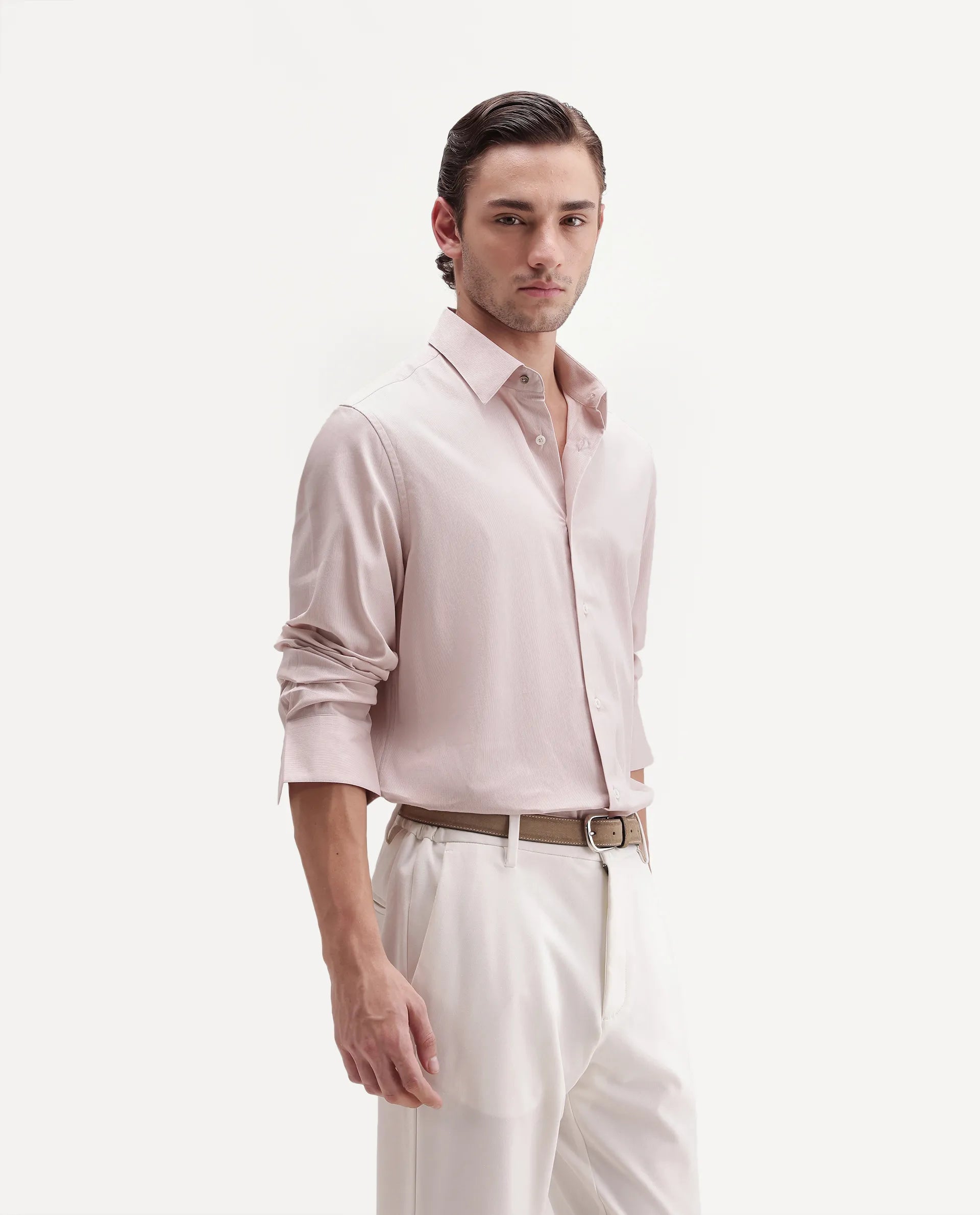 Rare Rabbit Men's Clade Light Pink Cotton Spread Collar Button Regular Plain Shirt
