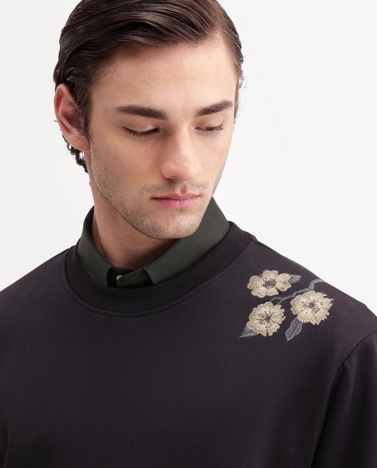 Rare Rabbit Men's Floa Primary Black Cotton Blend Crew Neck Regular Embroidered Sweatshirt