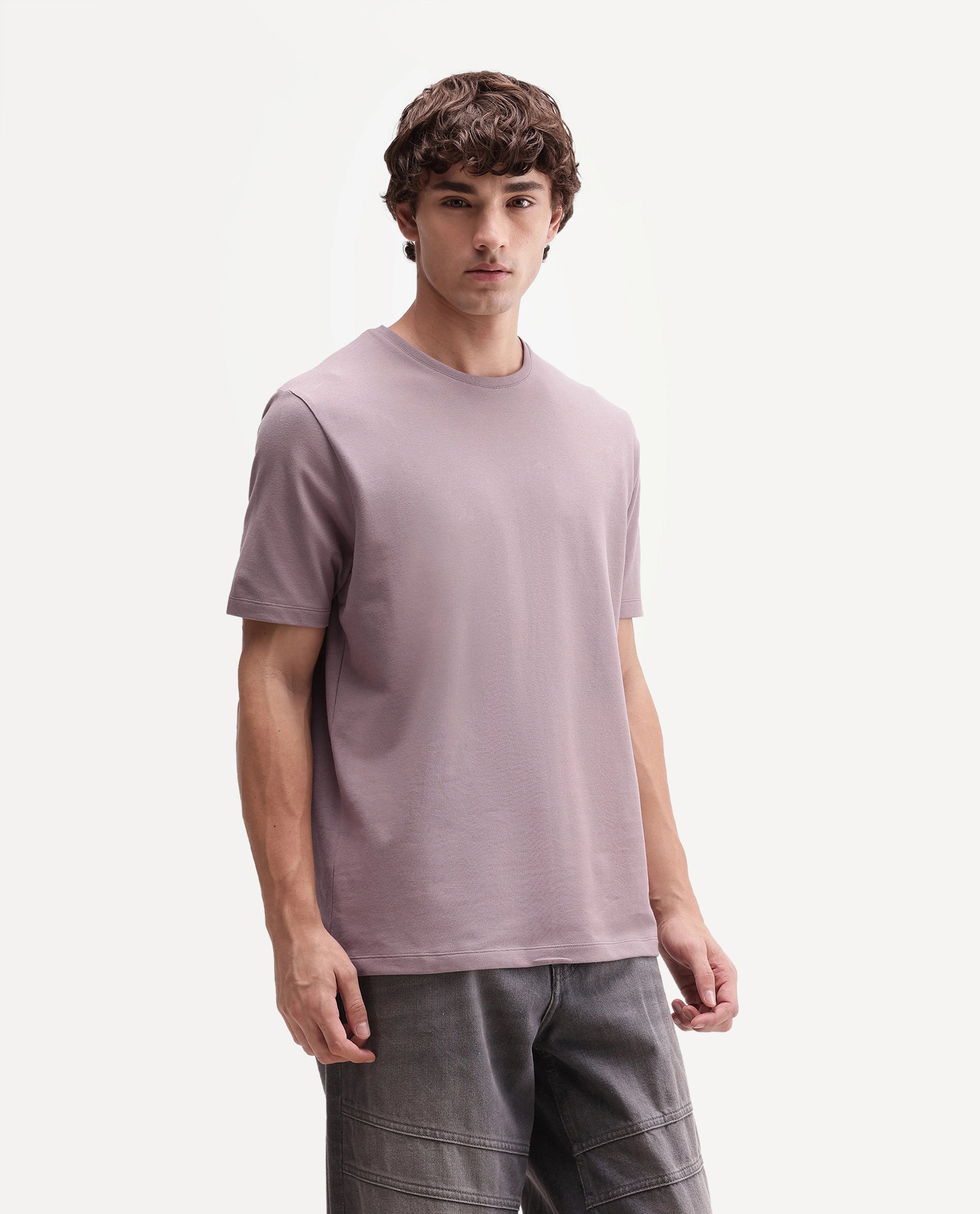 Rare Rabbit Men's Peeq Dusky Pink Cotton Blend Crew Neck Regular Plain T-Shirt