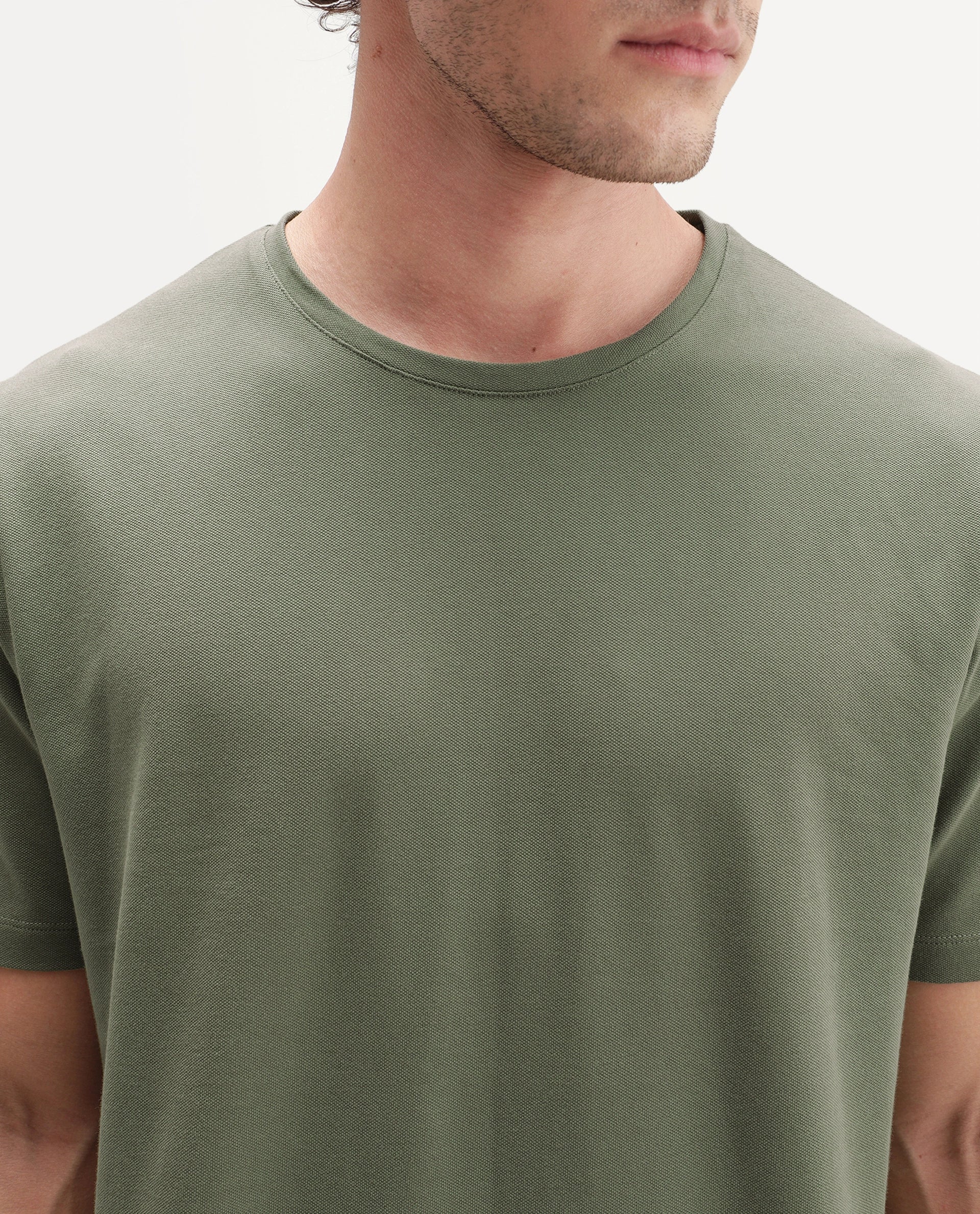 Rare Rabbit Men's Peeq Dusky Green Cotton Blend Crew Neck Regular Plain T-Shirt