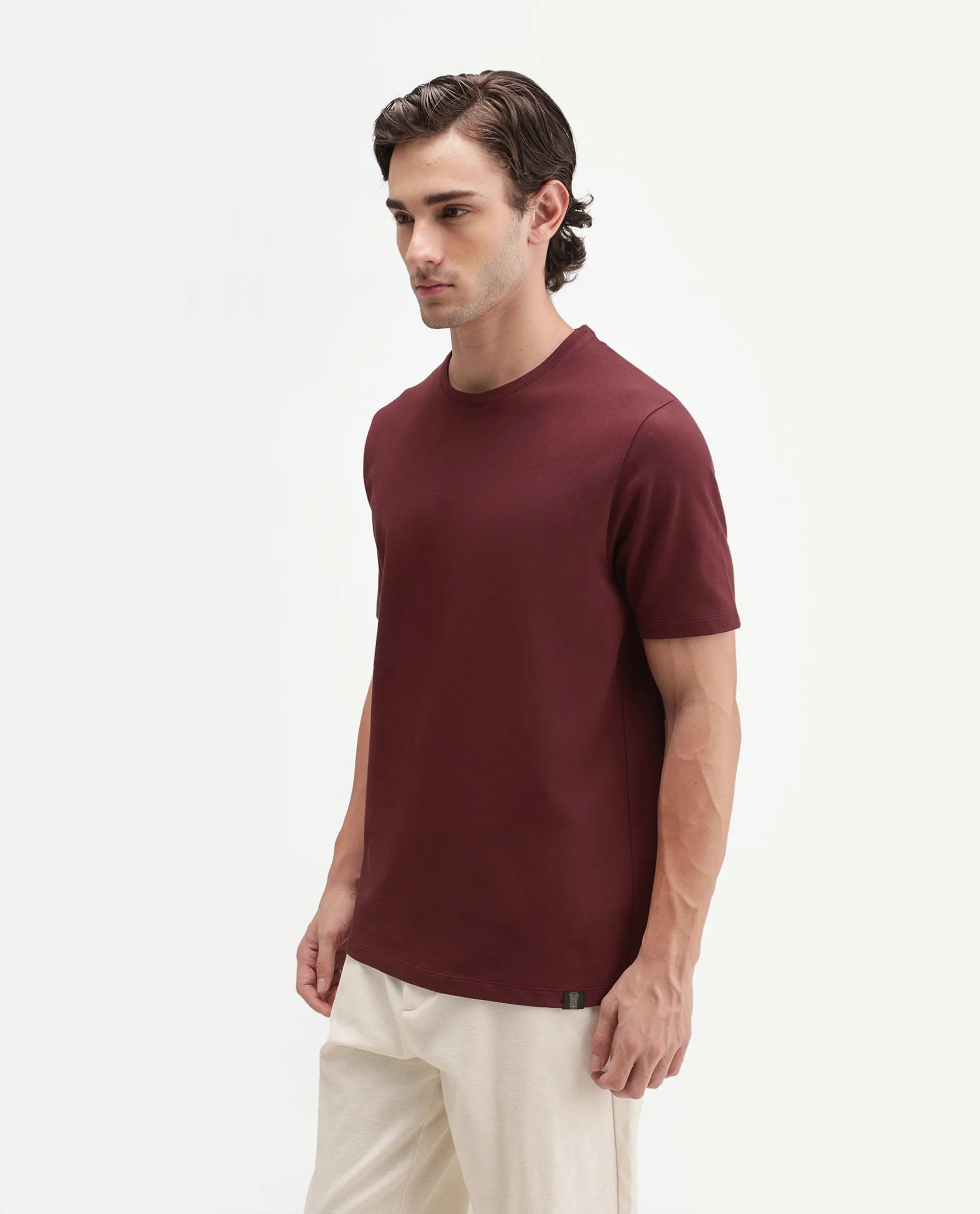 Rare Rabbit Men's Peeq Dark Red Cotton Blend Crew Neck Regular Plain T-Shirt