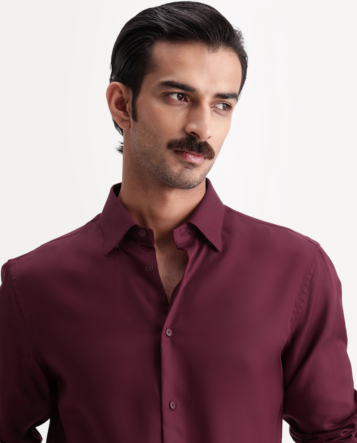 Rare Rabbit Men's Plit Primary Red Tencel Spread Collar Regular Plain Shirt