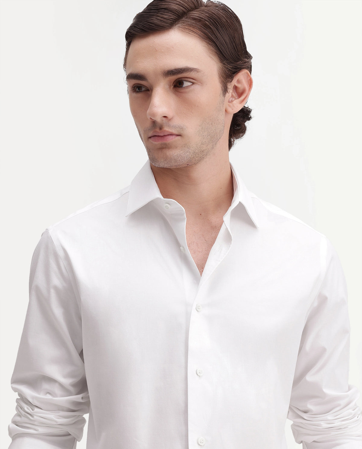 Rare Rabbit Men's Rona Primary White Cotton Blend Spread Collar Regular Plain Shirt