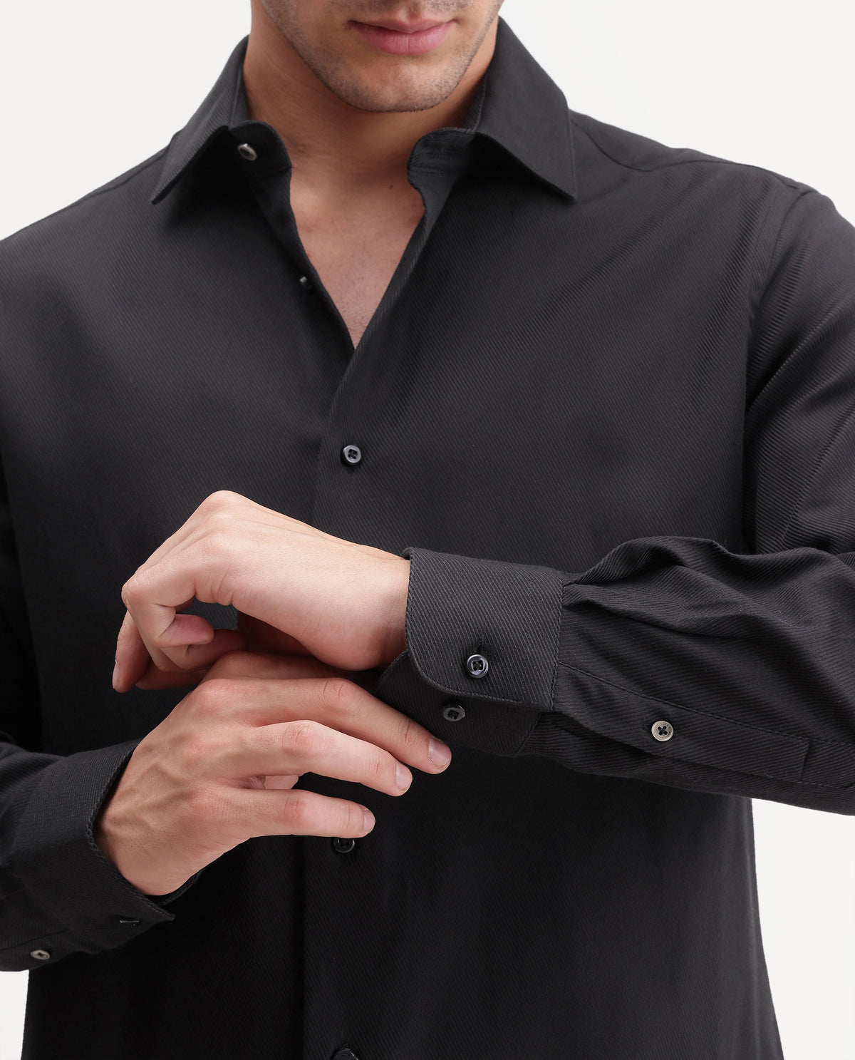 Rare Rabbit Men's Casa Primary Black Cotton Spread Collar Regular Plain Shirt