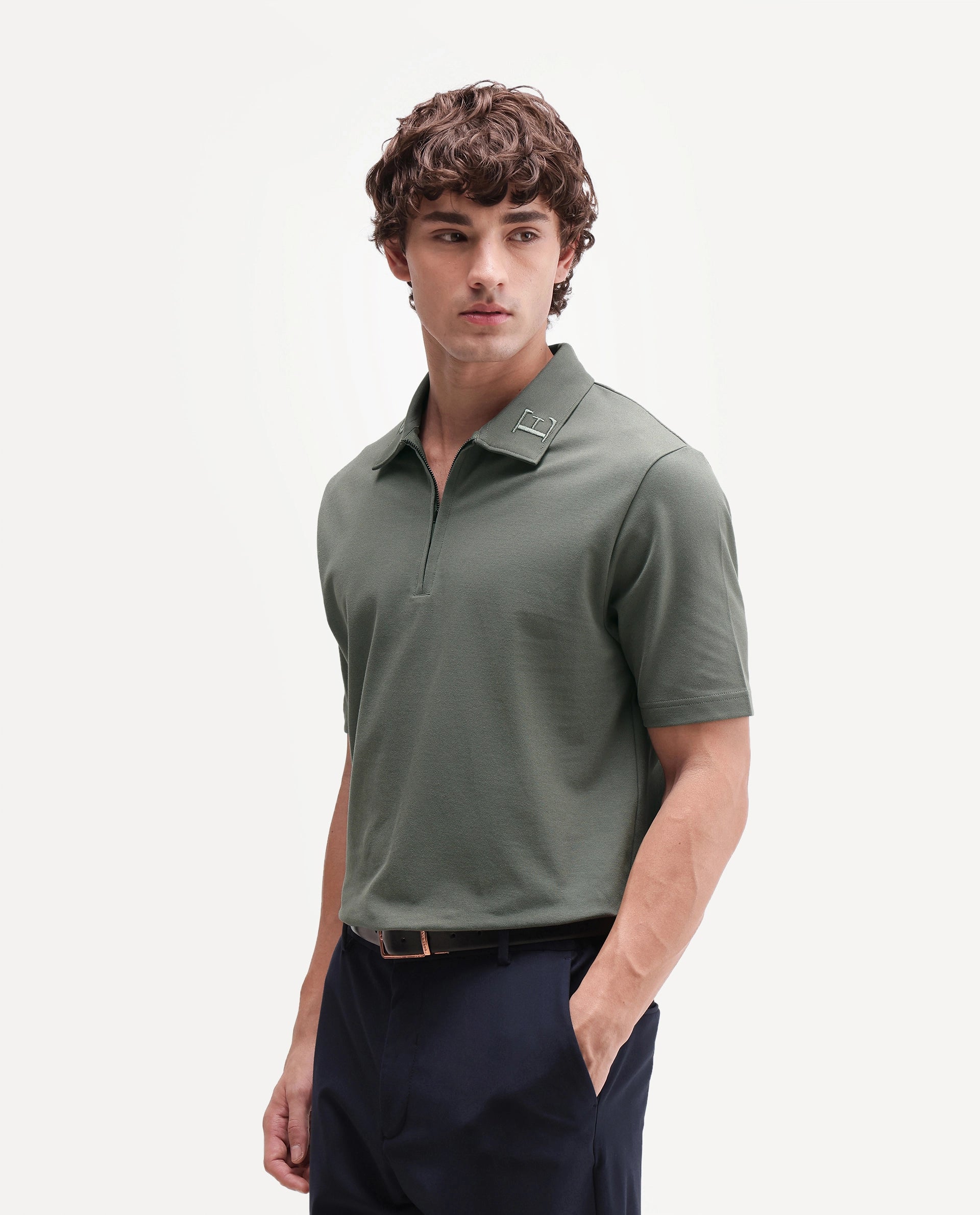 Rare Rabbit Men's Thero-A26 Dusky Green Cotton Blend Spread Collar Regular Plain Polo