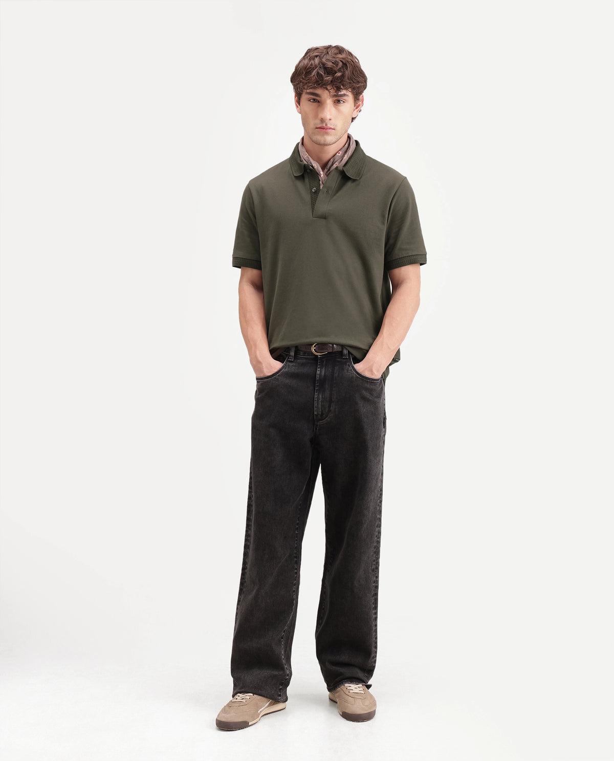 Rare Rabbit Men's Braf-A26 Olive Cotton Blend Spread Collar Regular Plain Polo