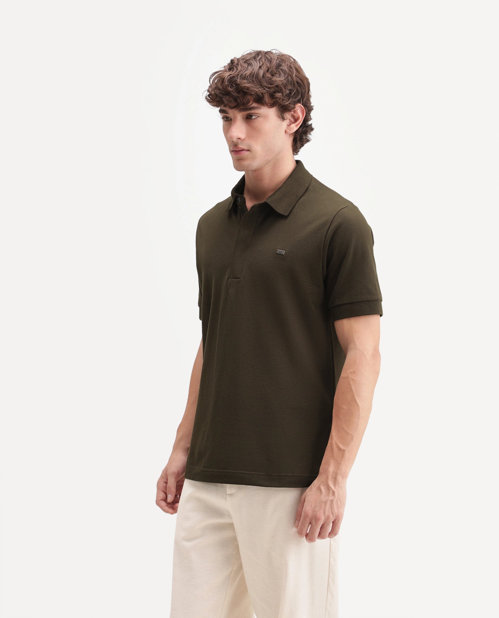 Rare Rabbit Men's Salis-A26 Olive Cotton Blend Spread Collar Regular Plain Polo