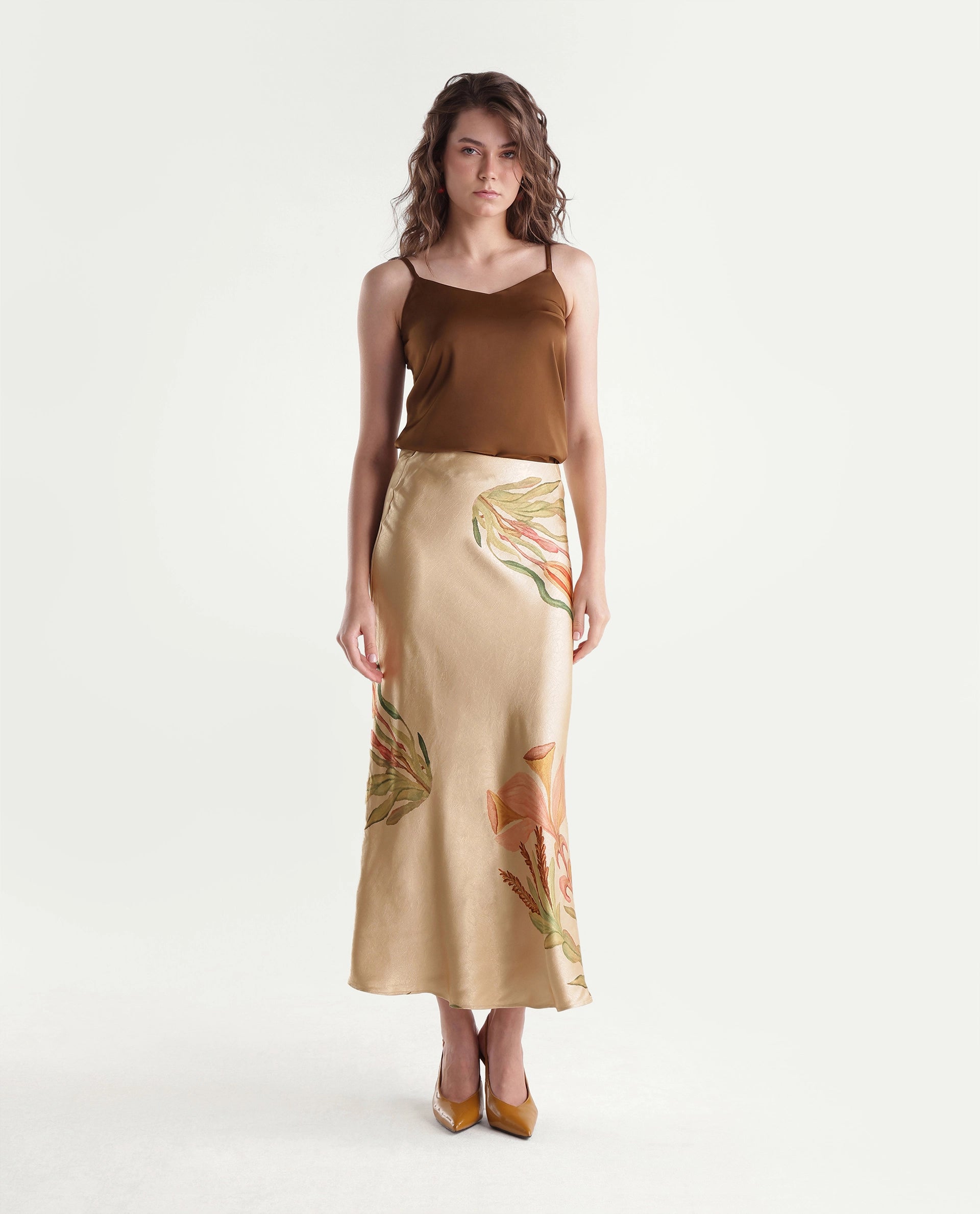 Rareism Women's Gale-B Beige Polyester Elastic Flared Printed Skirt