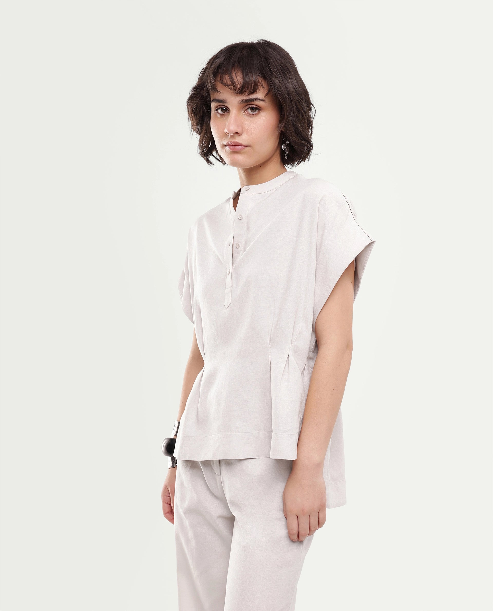 Rareism Women's Fite-T Light Beige Plain Linen Blend Boxy Short Sleeves Top