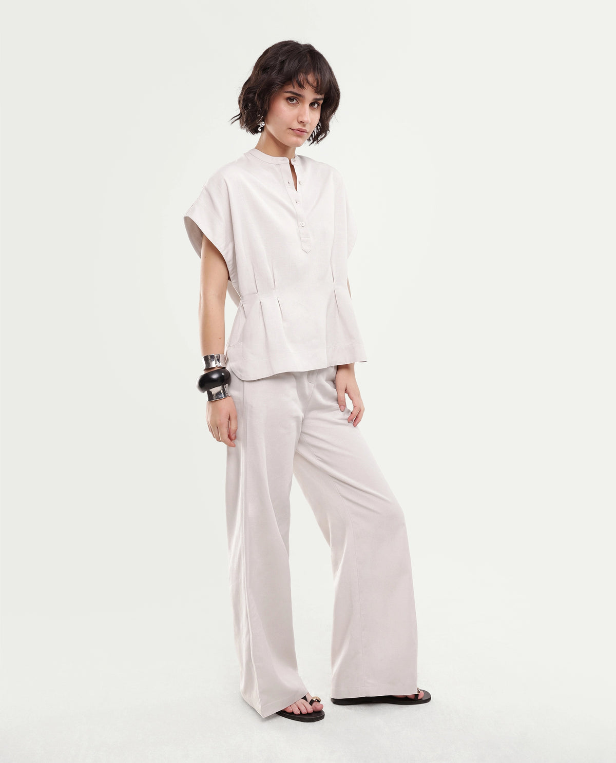 Rareism Women's Fite-B Light Beige Linen Blend Hook And Zipper Wide Trouser