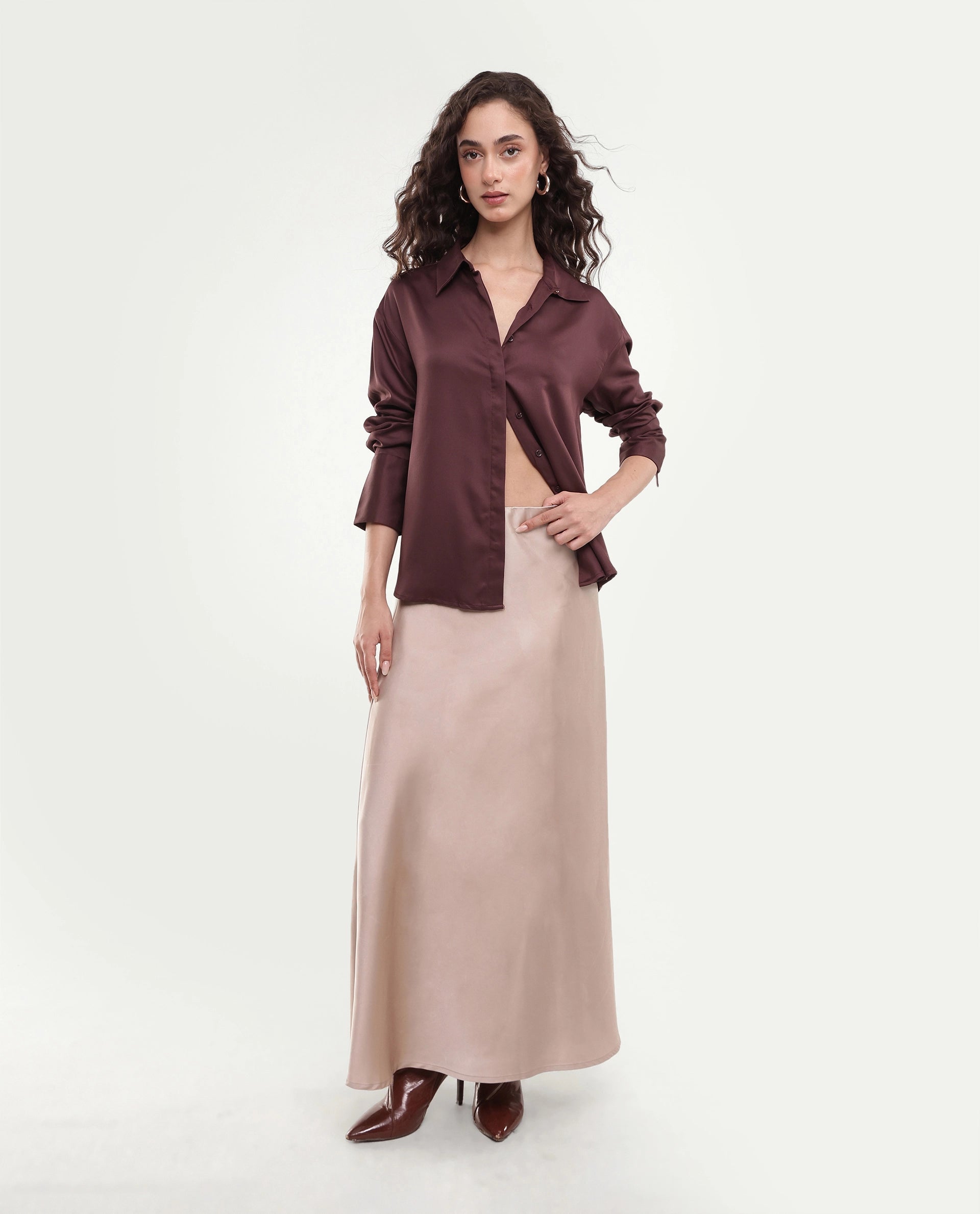 Rareism Women's Yorlen Brown Plain Viscose Regular Long Sleeves Shirt