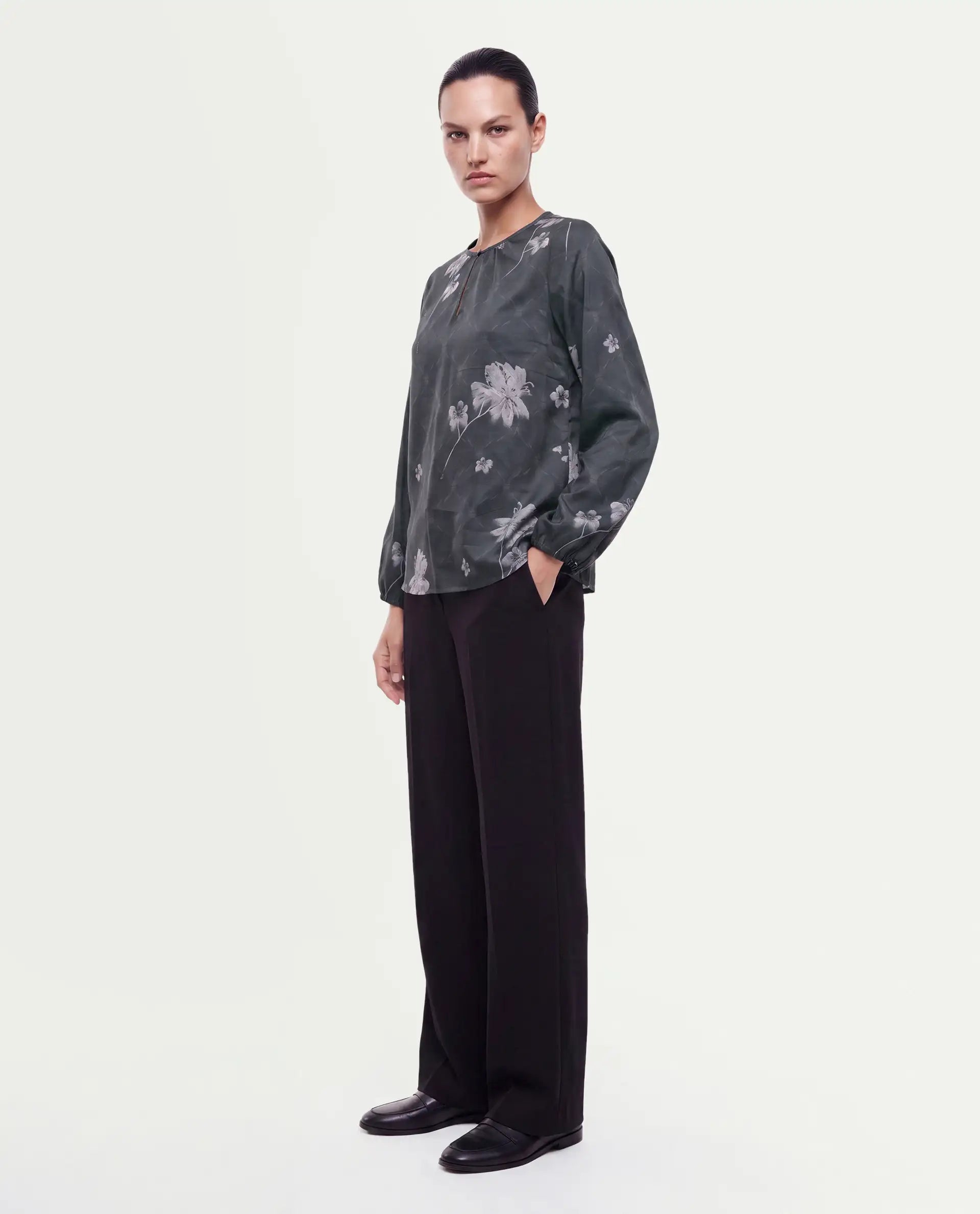 Rareism Women's Odini Black Cotton Blend Button Regular Fit Floral Print Top