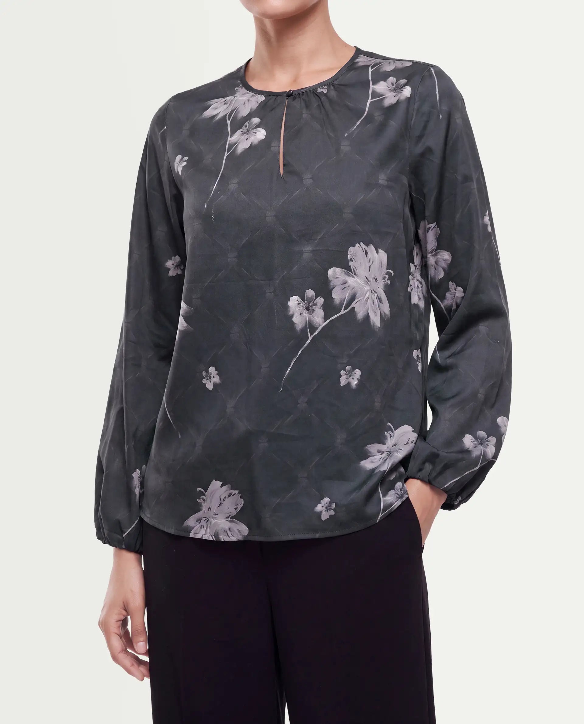 Rareism Women's Odini Black Cotton Blend Button Regular Fit Floral Print Top