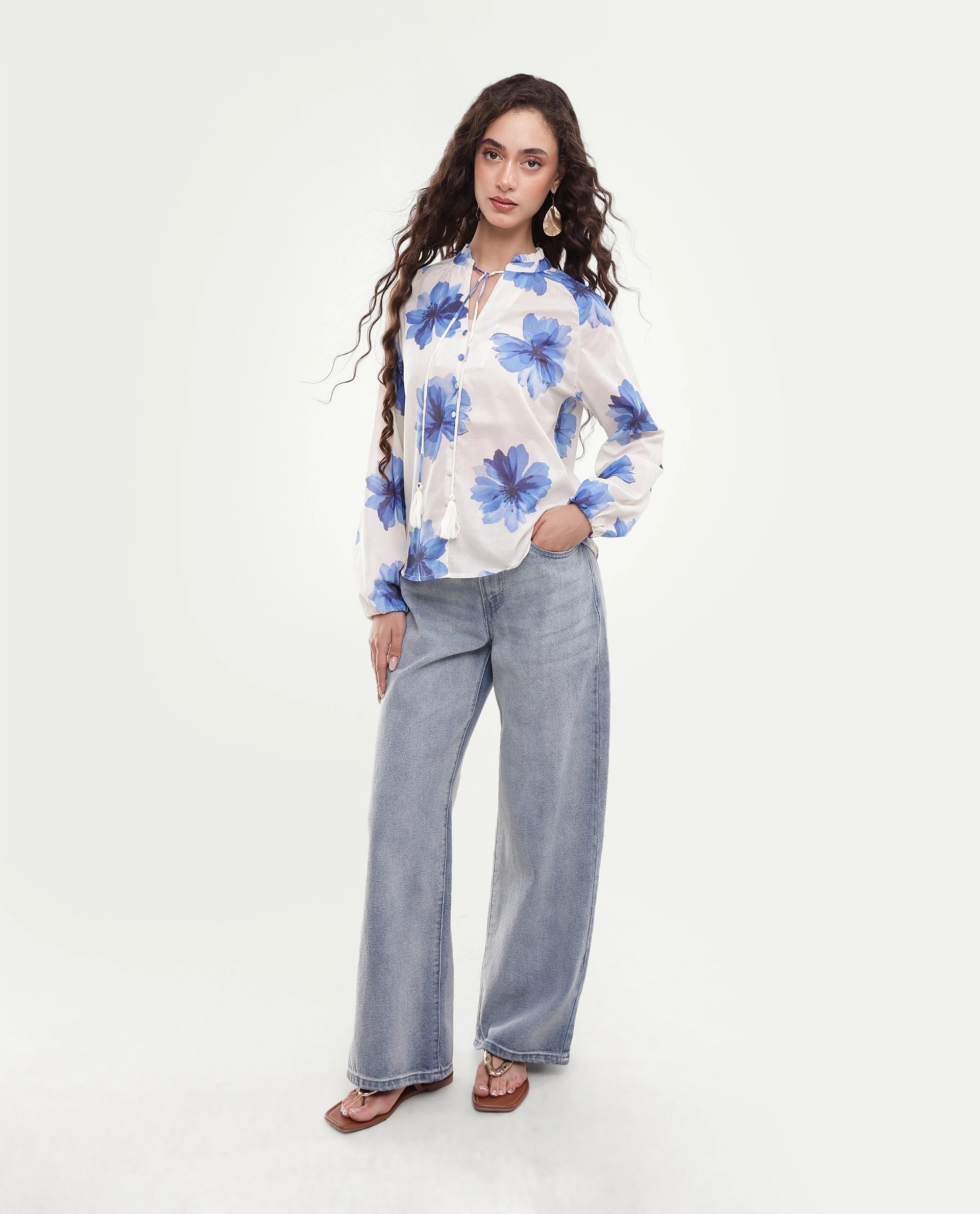 Rareism Women's Olar Off White Floral Cotton Regular Long Sleeves Top