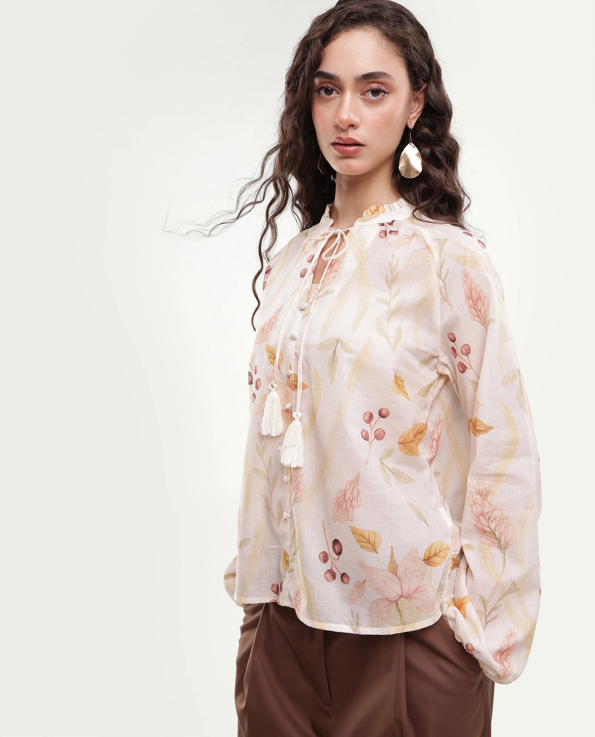 Rareism Women's Olaro Off White Floral Cotton Regular Fit Full Sleeve Top