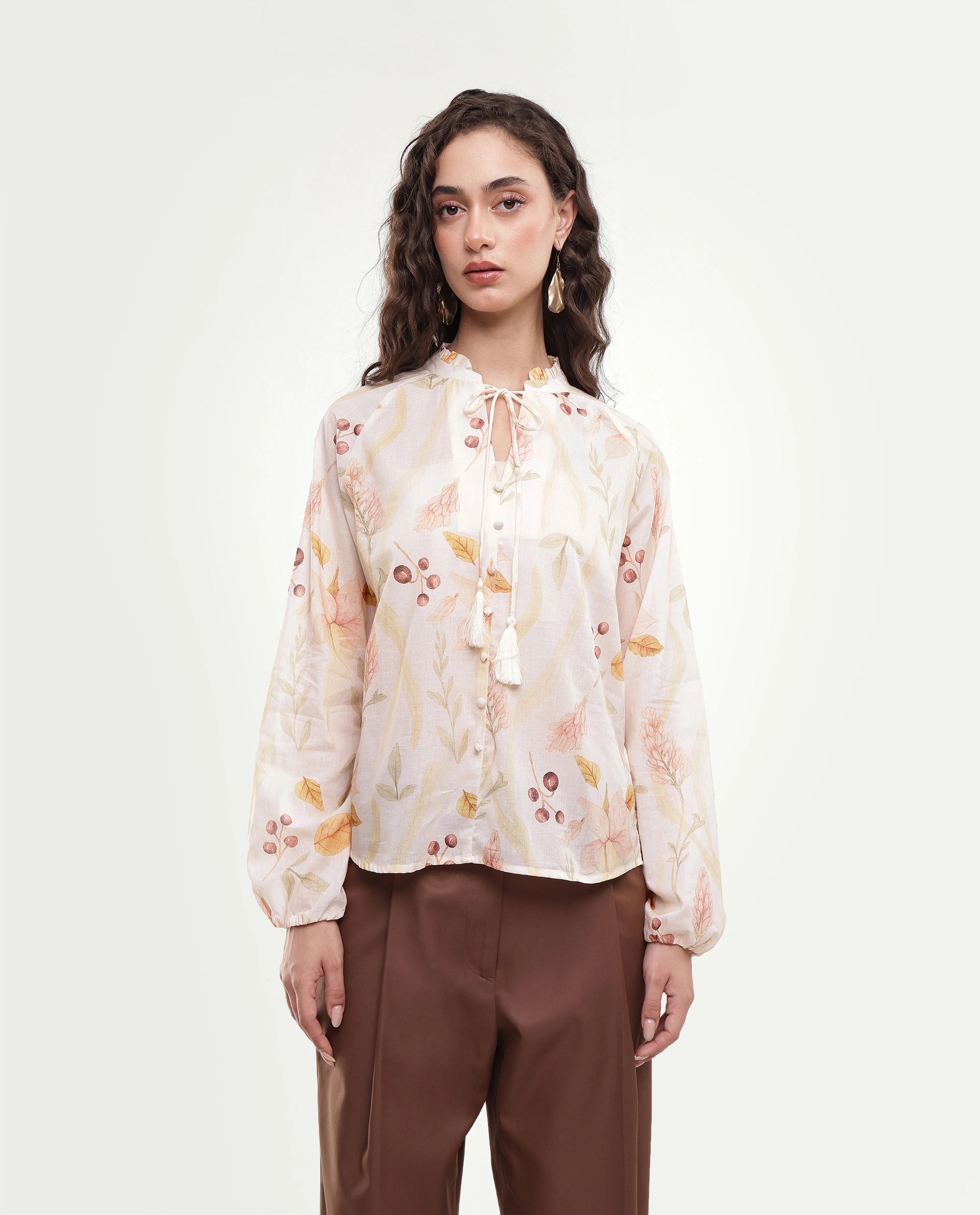 Rareism Women's Olaro Off White Floral Cotton Regular Fit Full Sleeve Top