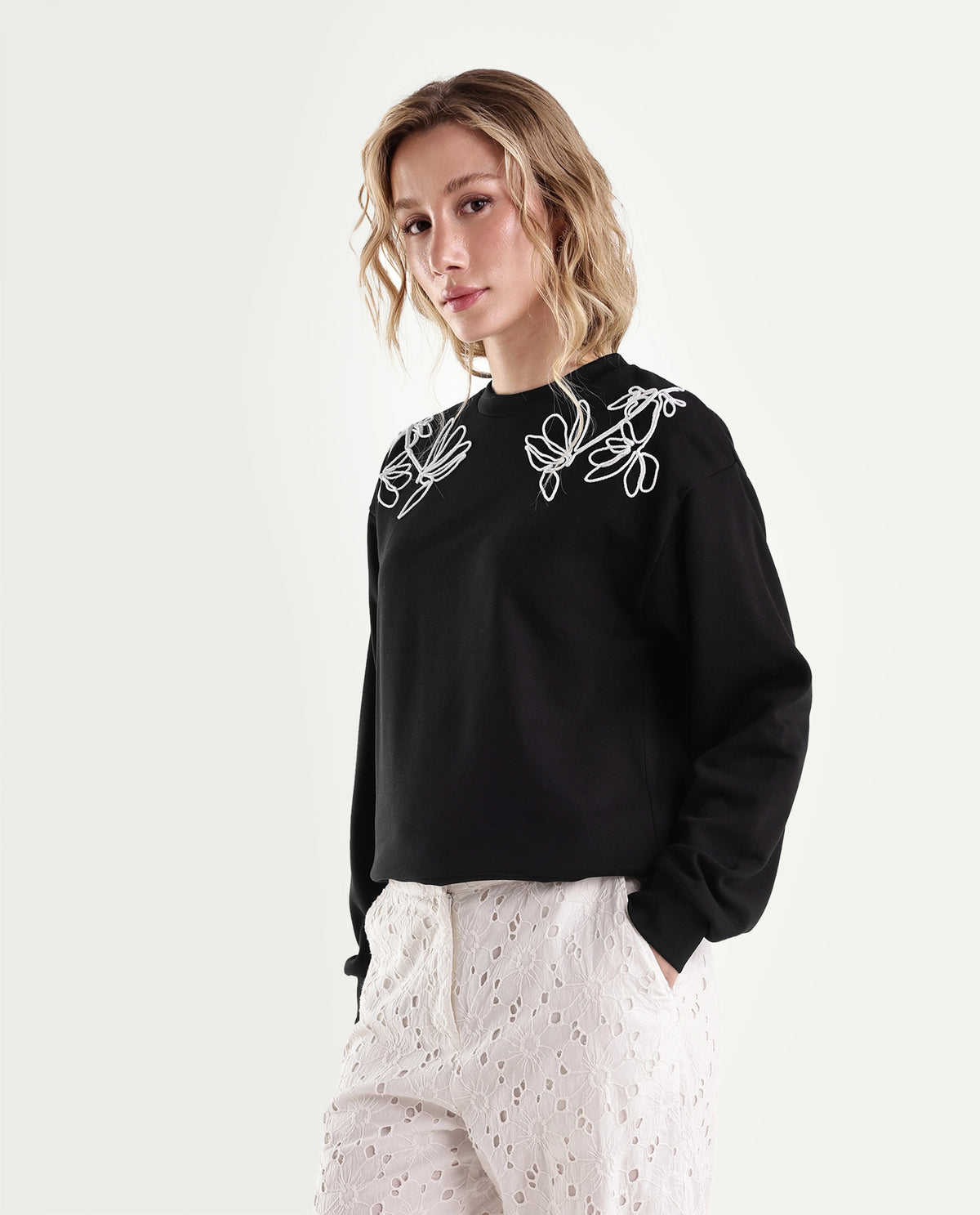 Rareism Women's Plat Black Cotton Blend Pull-On Relaxed Fit Floral Print Sweatshirt - image 5