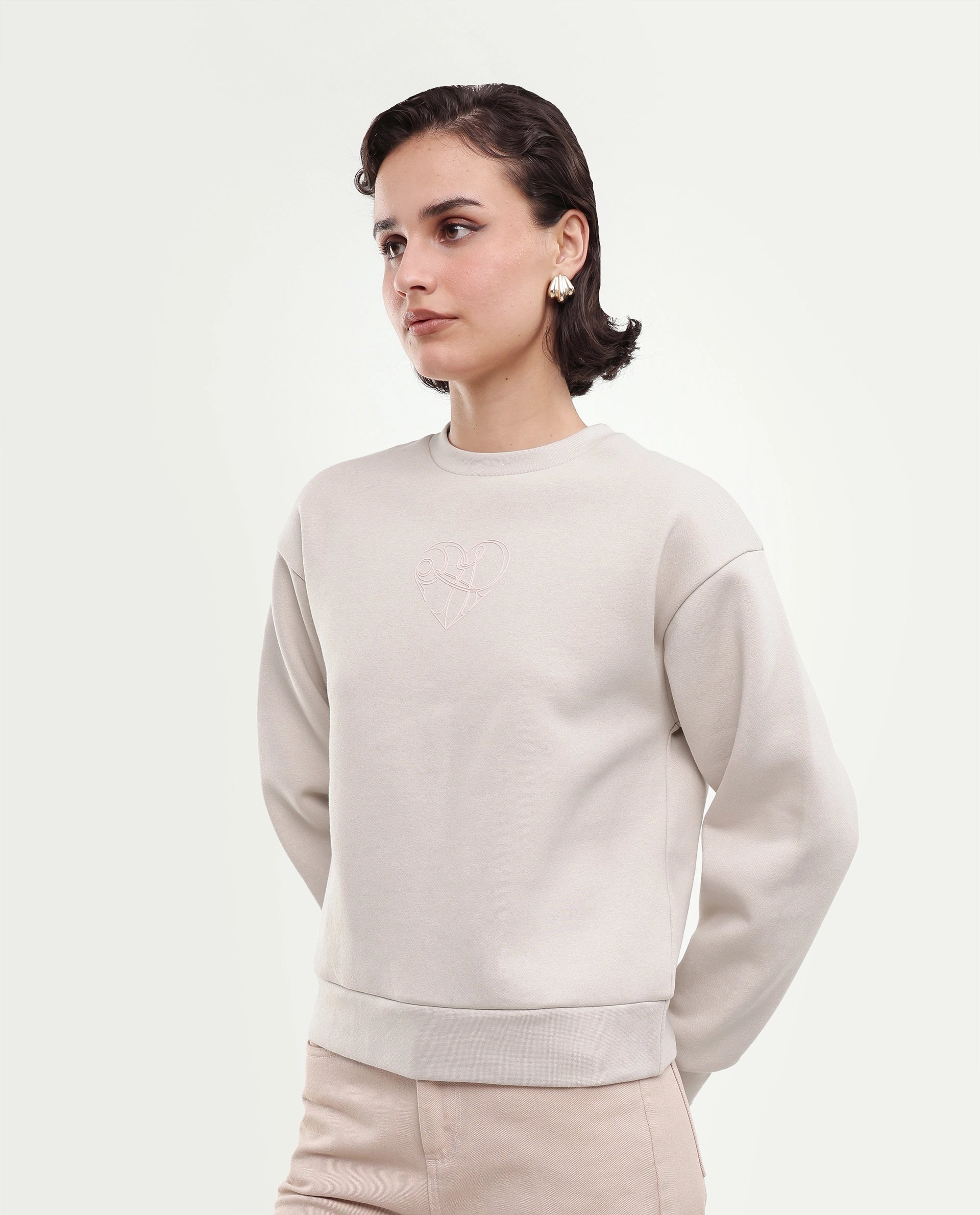 Rareism Women's Poker Light Beige Cotton Blend Pull-On Relaxed Fit Hd Print Sweatshirt