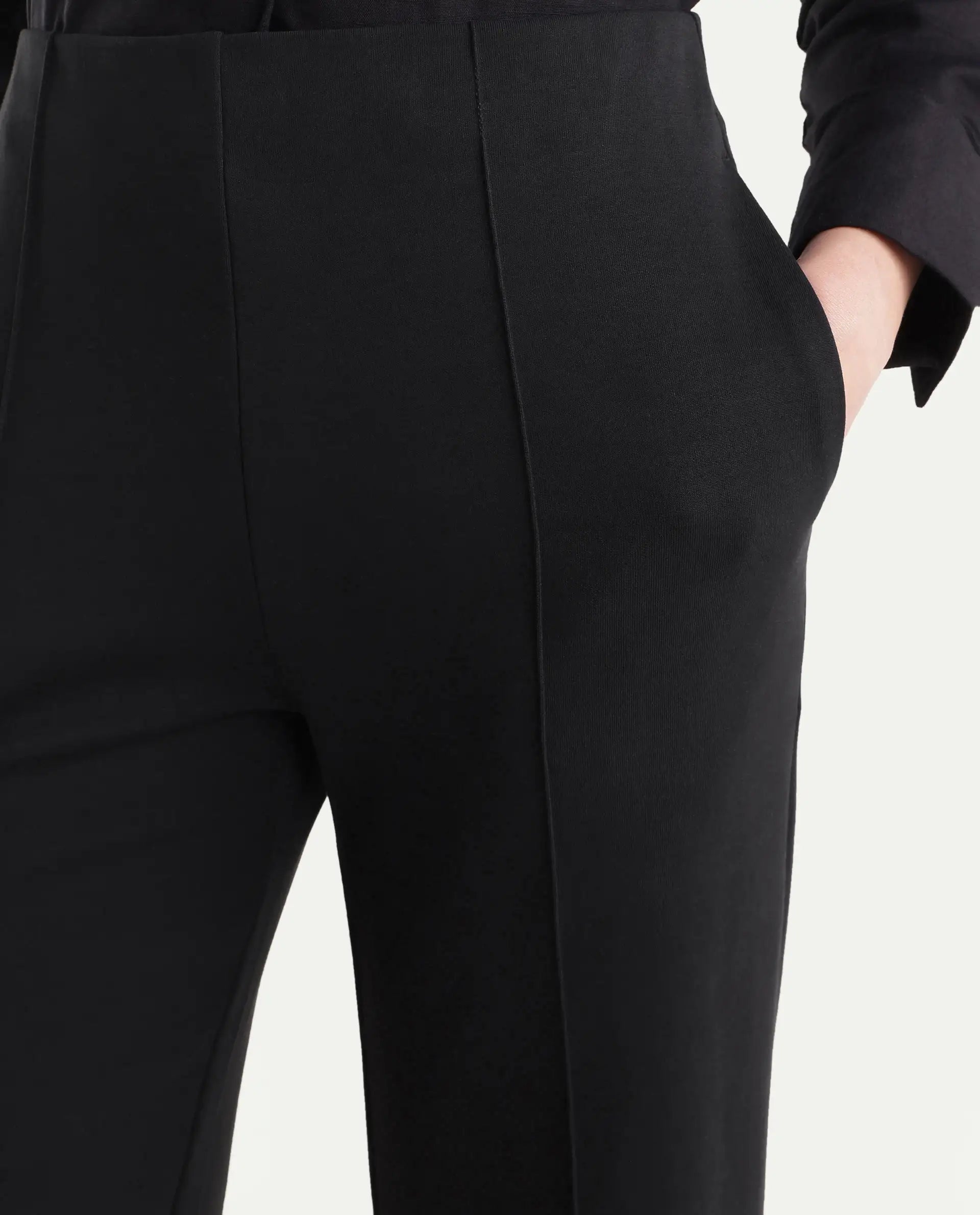 Rareism Women's Pound-B Black Cotton Blend Elastic Straight Track Pant