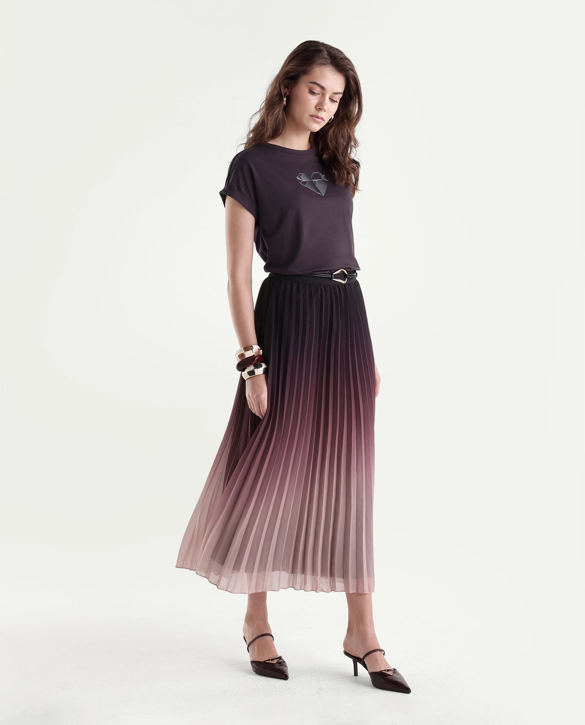 Rareism Women's Pline Dark Purple Cotton Blend Pull-On Relaxed Fit Embroidered T-Shirt
