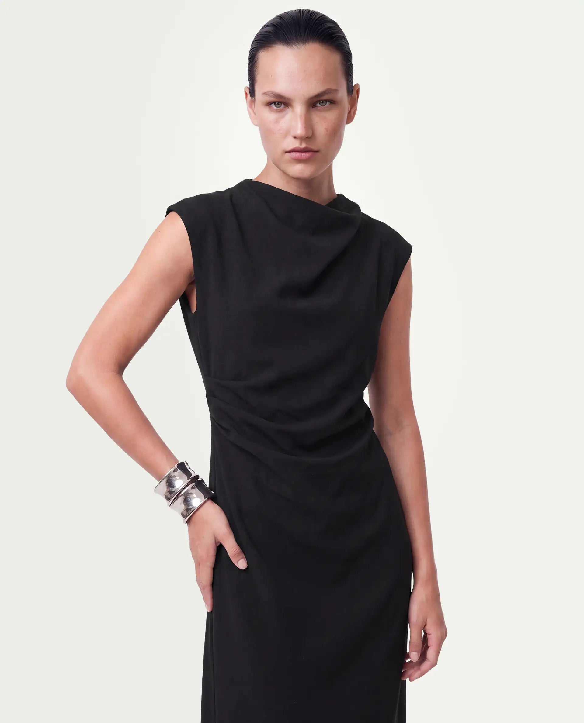 Rareism Women's Otim Black Polyester Button And Zip A-Line Plain Dress