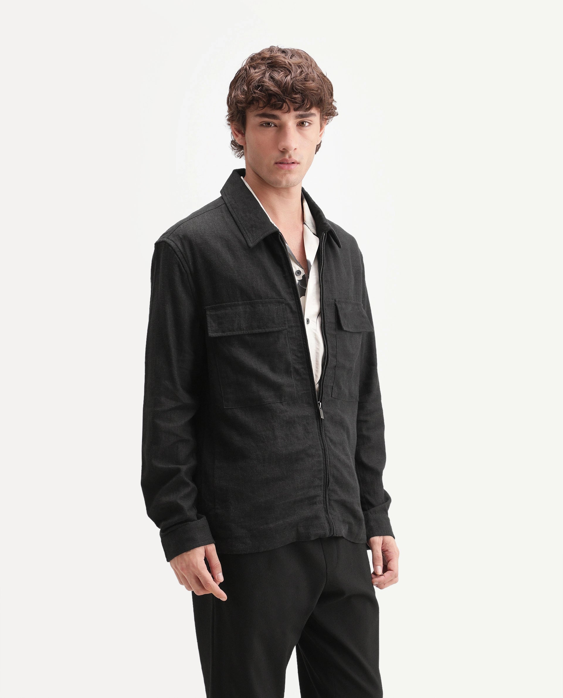 Rare Rabbit Men's Jomo-T-Aw26 Black Linen Blend Spread Collar Zipper Regular Plain Shacket