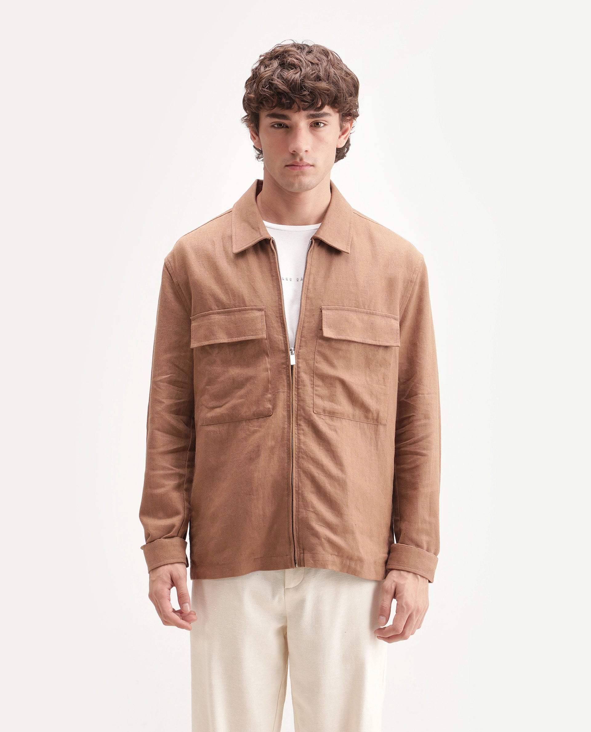 Rare Rabbit Men's Jomo-T-Aw26 Dusky Mustard Linen Blend Spread Collar Relaxed Plain Shacket