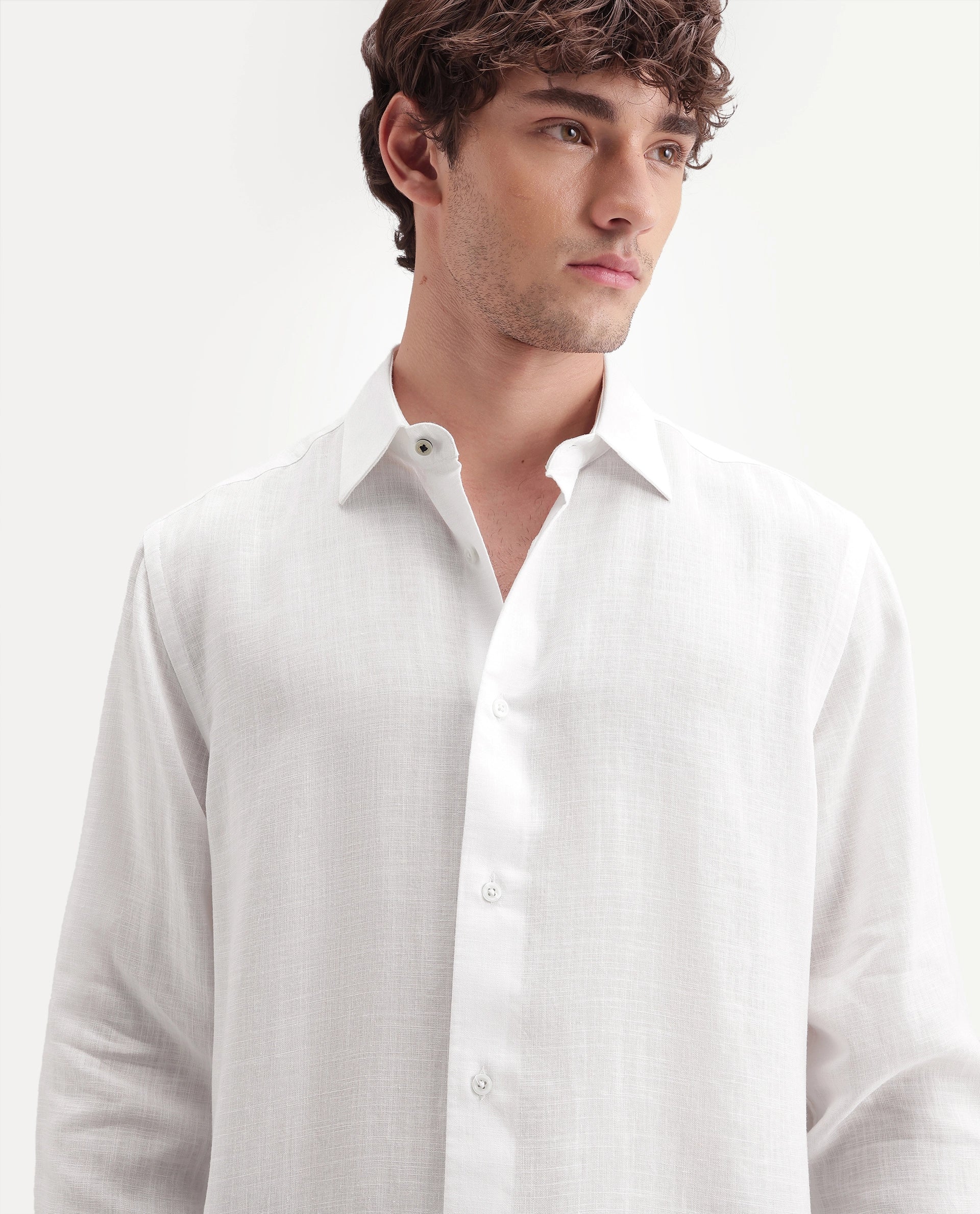 Rare Rabbit Men's Lyco Ls White Lyocell Button Regular Fit Plain Shirt