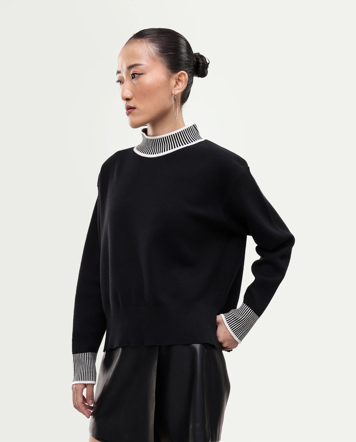 Rareism Women's Liber-T Black Cotton Pull-On Relaxed Fit Sweater