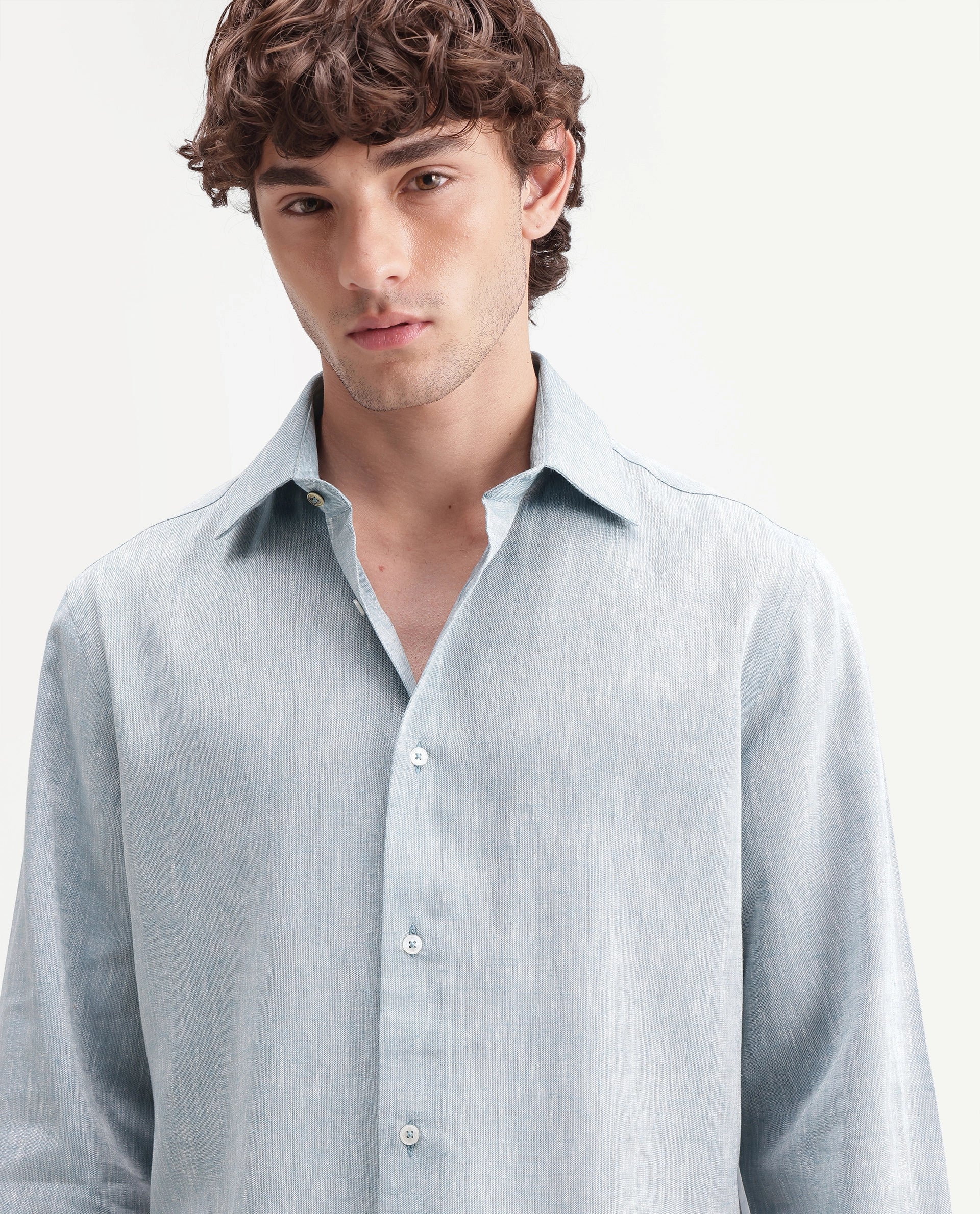 Rare Rabbit Men's Olvt Light Blue Linen Blend Button Regular Fit Plain Shirt