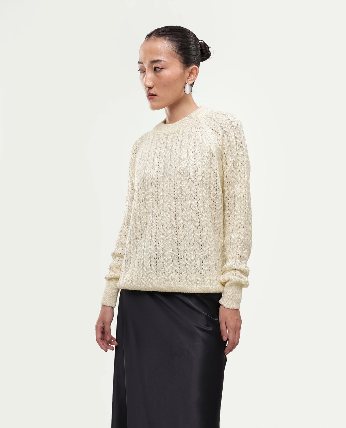 Rareism Women's Leseq Off White Polyester Blend Pull-On Relaxed Fit Plain Sweater