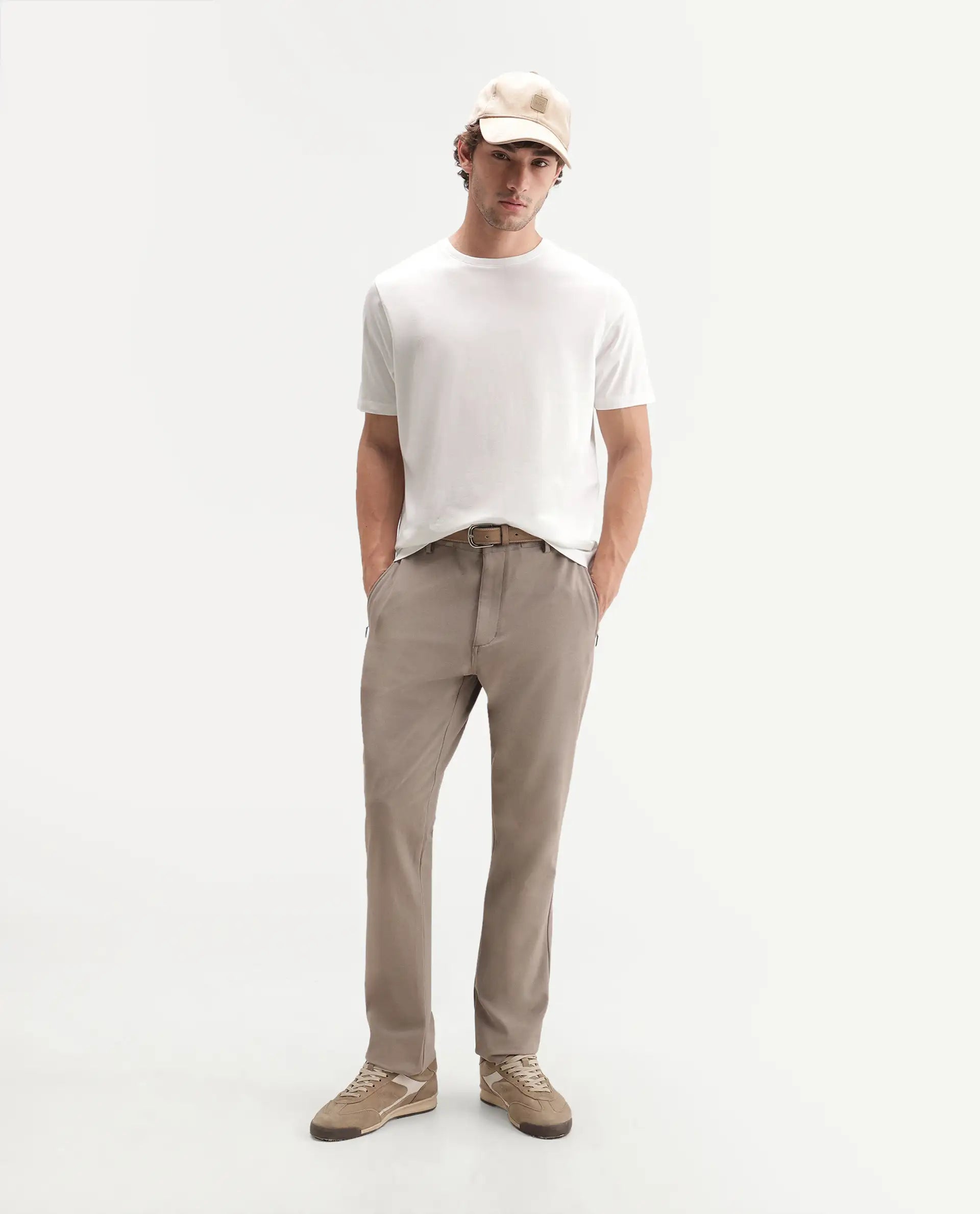 Rare Rabbit Men's Veltra-A26 Primary White Cotton Blend Crew Neck Regular Plain T-Shirt