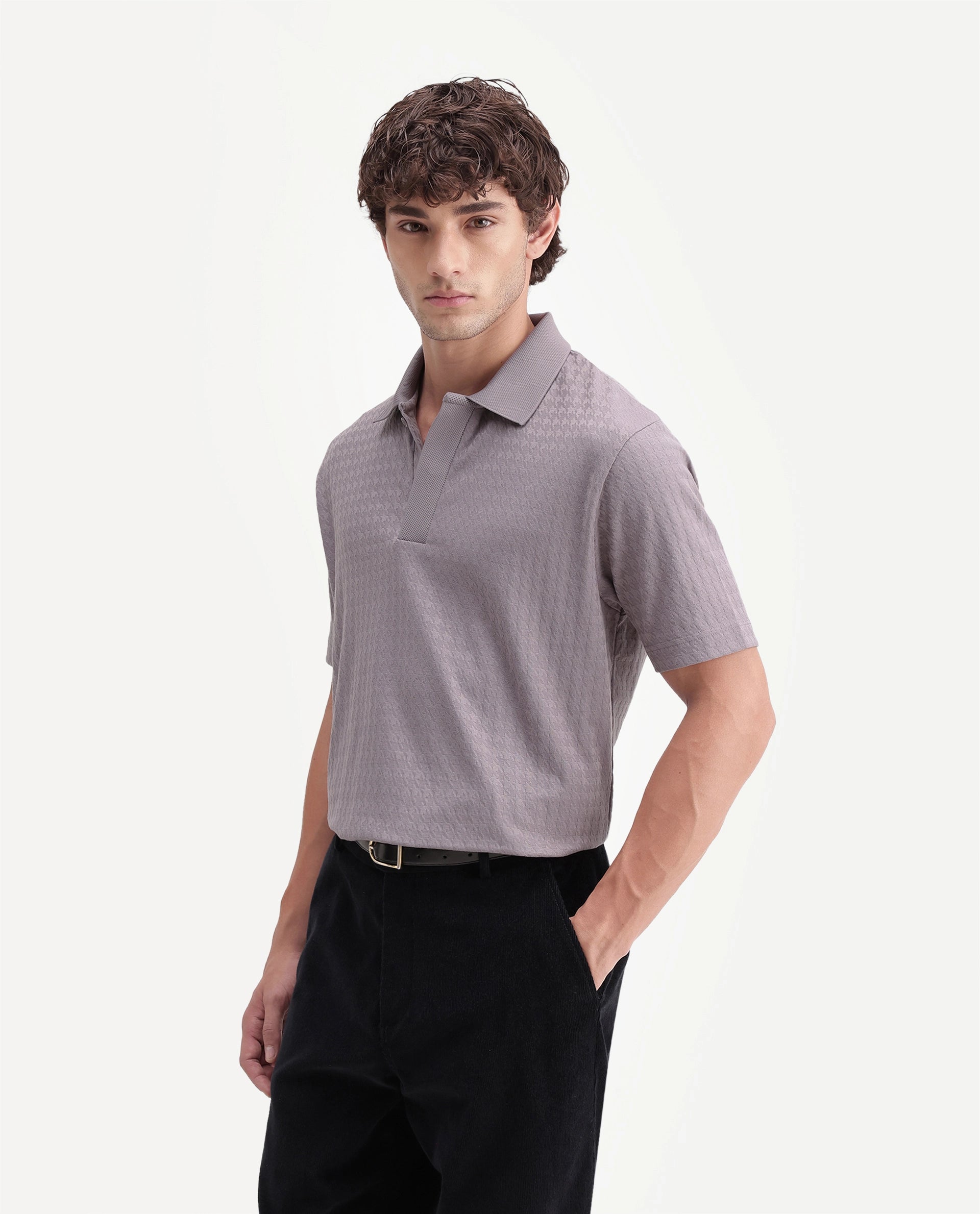 Rare Rabbit Men's Hrid Dusky Purple Cotton Blend Spread Collar Regular Jacquard Polo