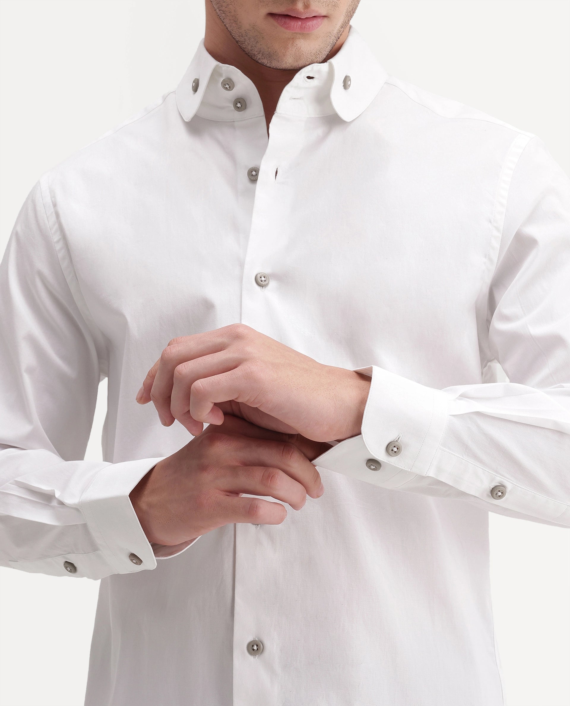 Rare Rabbit Men's Abit White Cotton Blend Button Regular Fit Plain Shirt