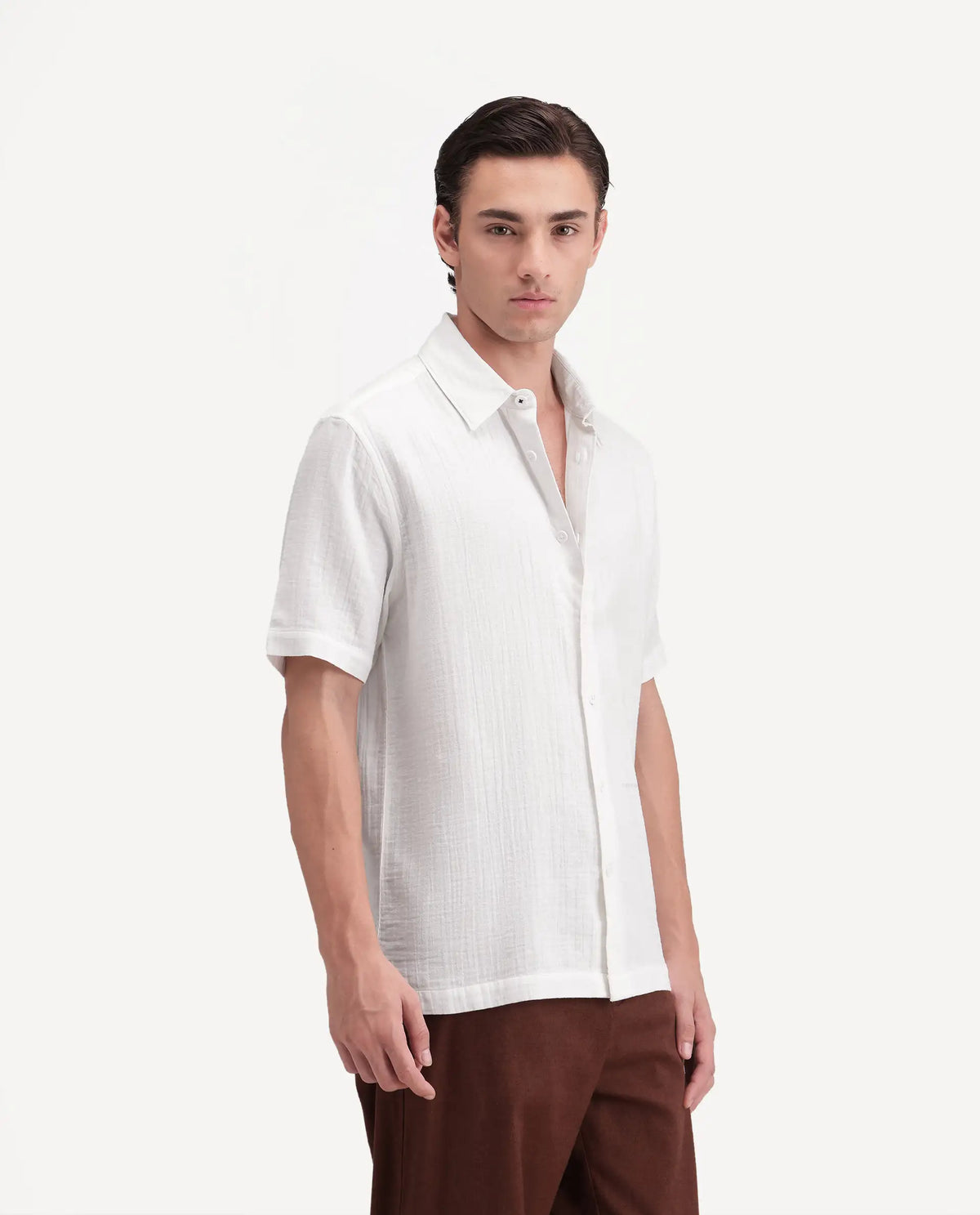 Rare Rabbit Men's Layerr Ss-A26 White Cotton Button Regular Fit Plain Shirt