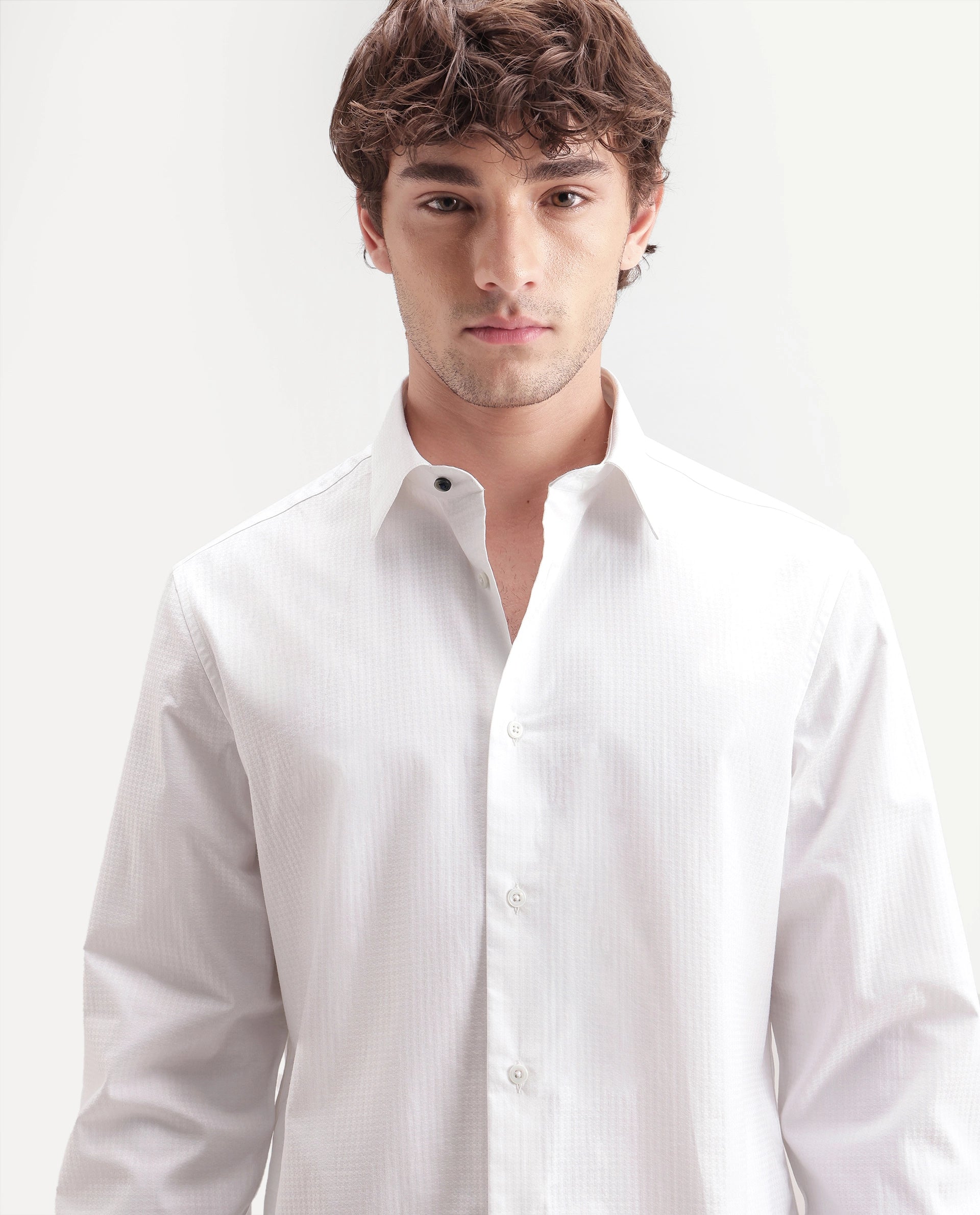 Rare Rabbit Men's Jane White Cotton Button Regular Fit Plain Shirt