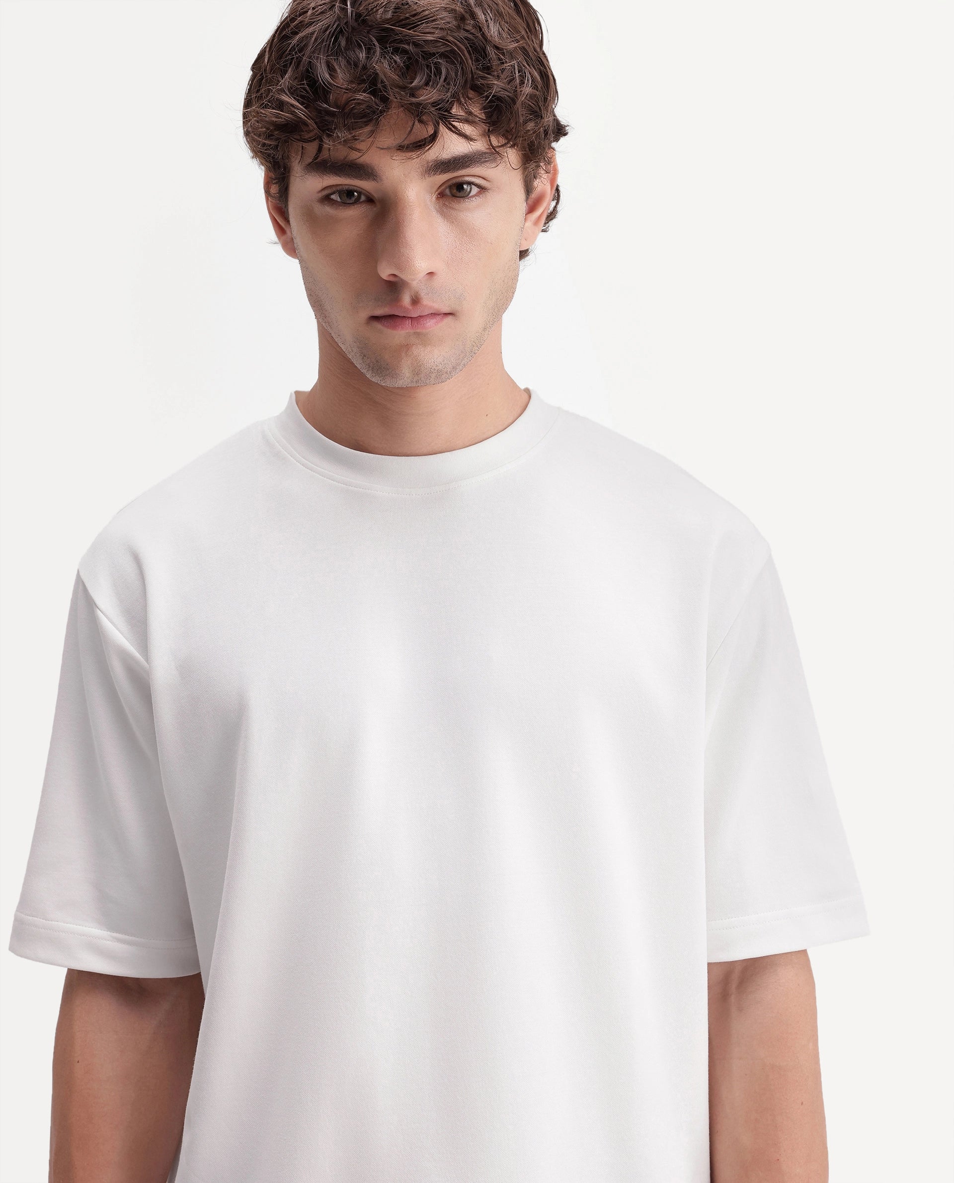 Rare Rabbit Men's Kopa Primary White Cotton Blend Crew Neck Regular Plain T-Shirt