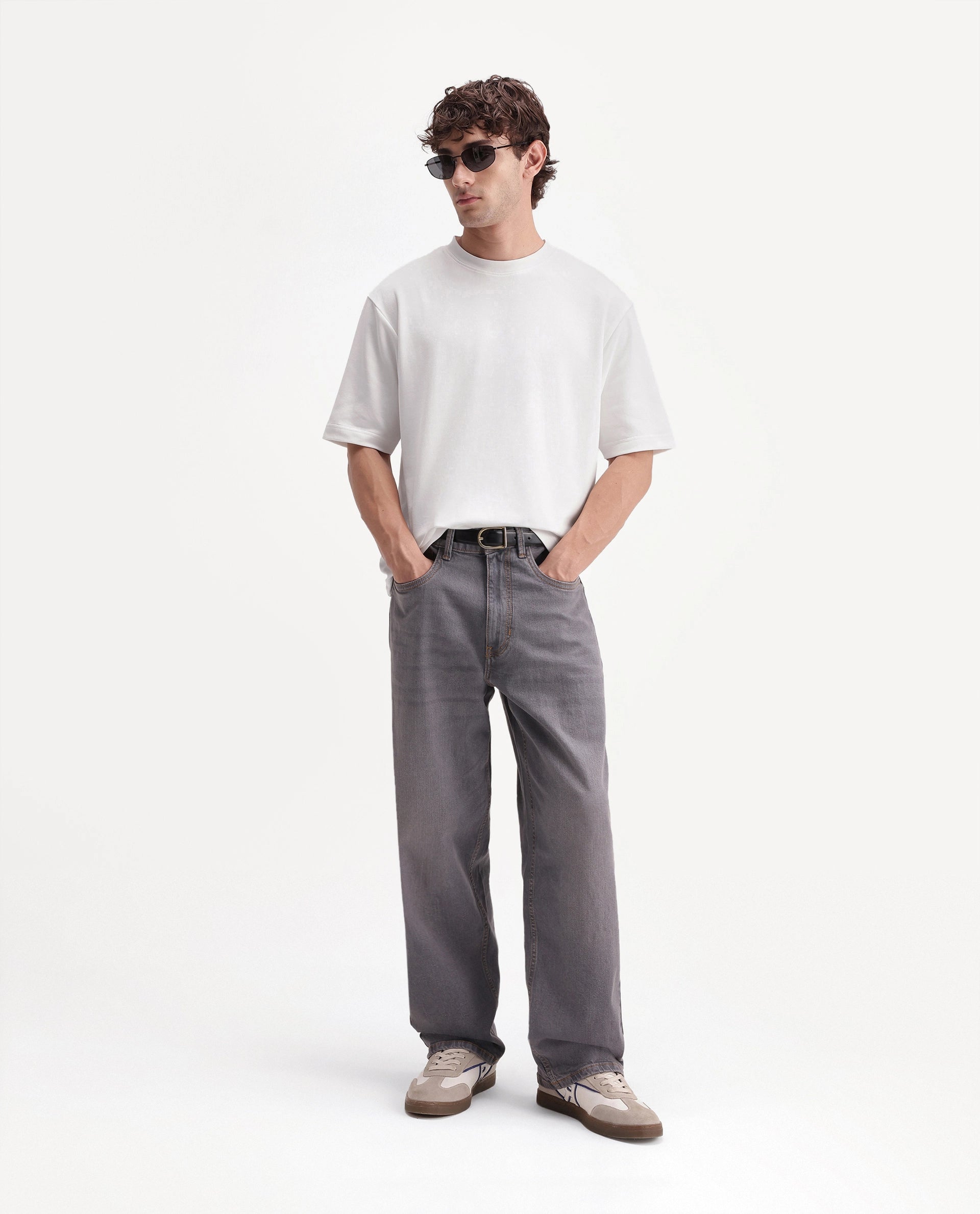 Rare Rabbit Men's Kopa Primary White Cotton Blend Crew Neck Regular Plain T-Shirt