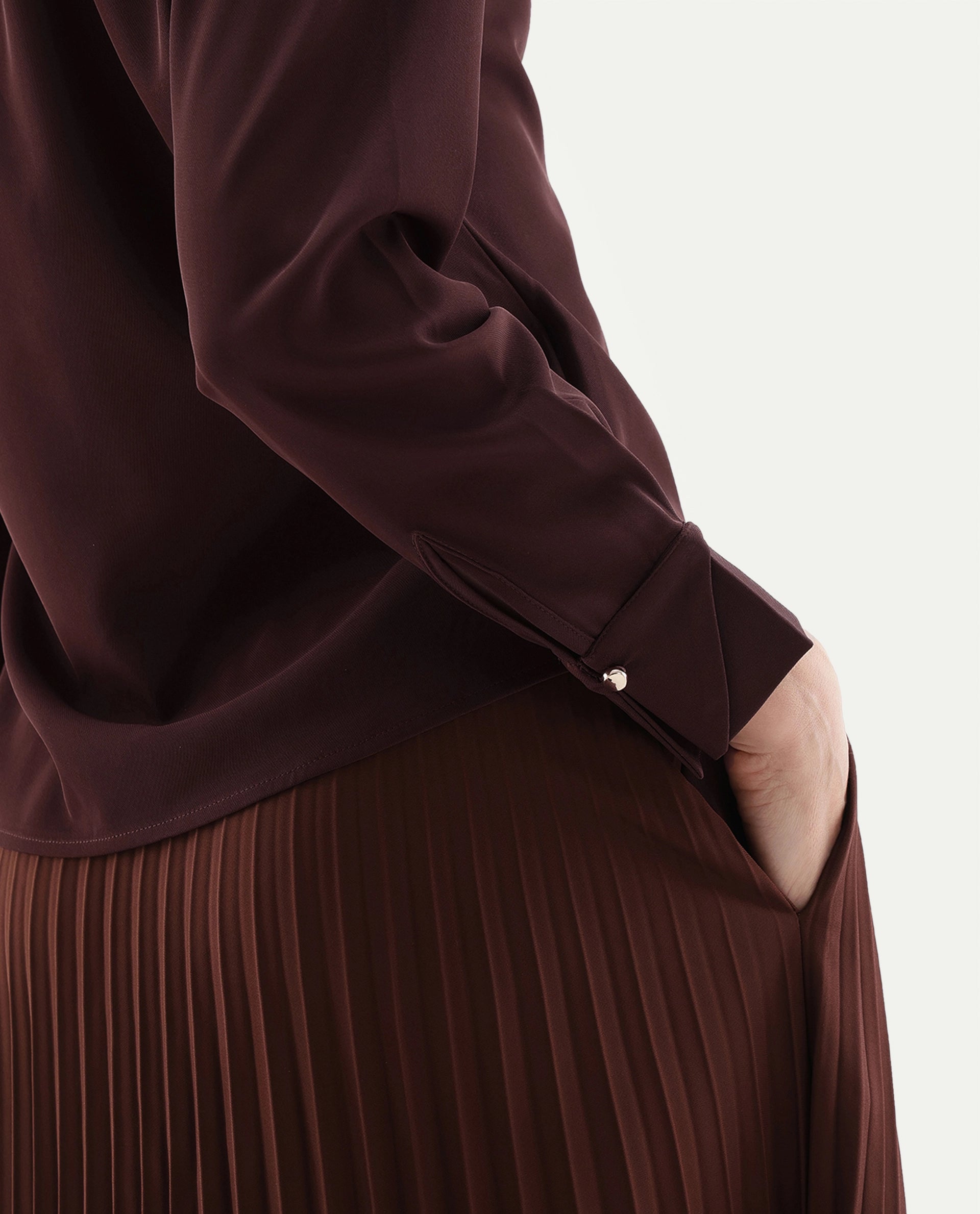 Rareism Women's Qansu-T Primary Brown Polyester Spread Collar Wrap Plain Top