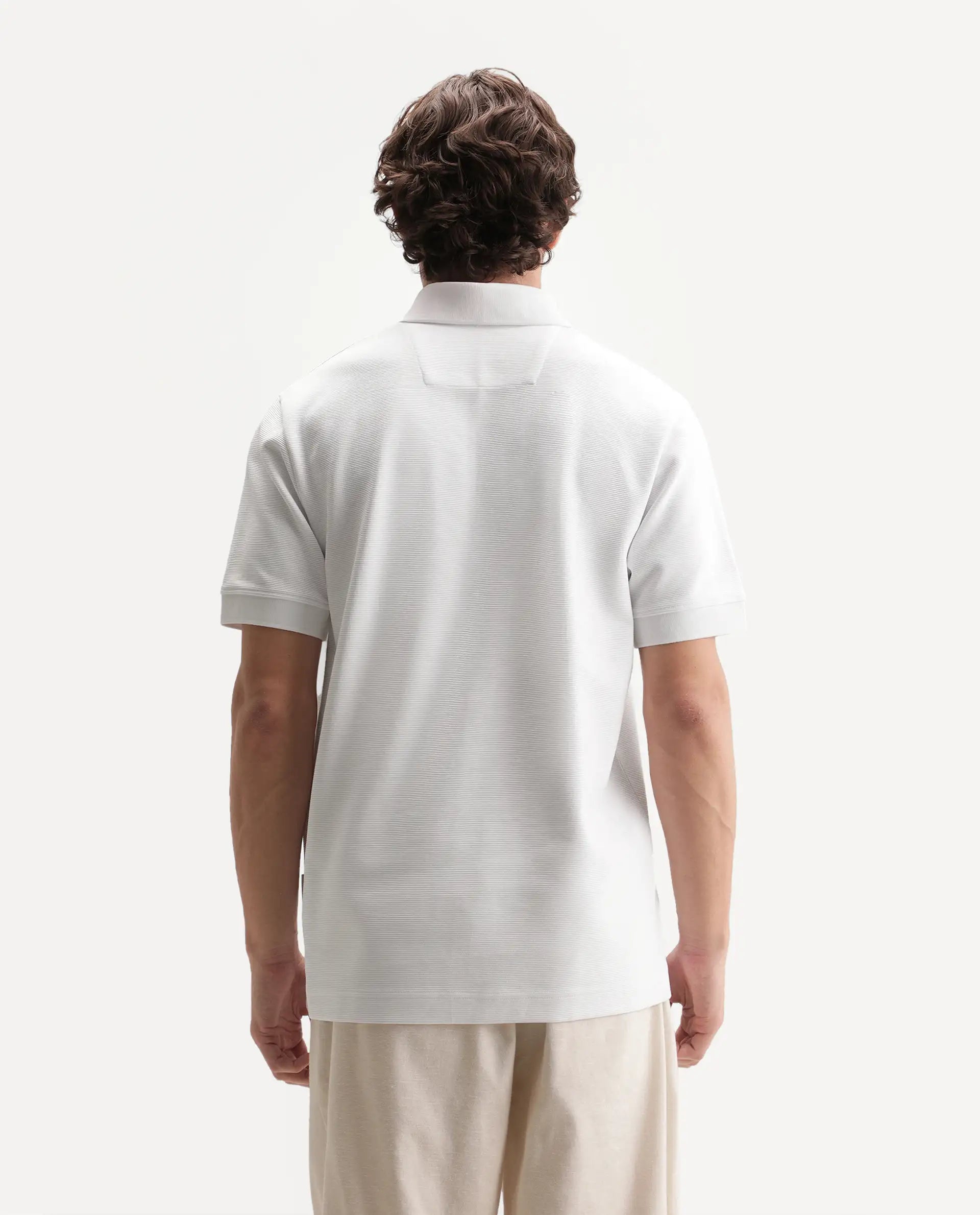 Rare Rabbit Men's Claws Primary White Cotton Blend Jonny Collar Regular Plain Polo