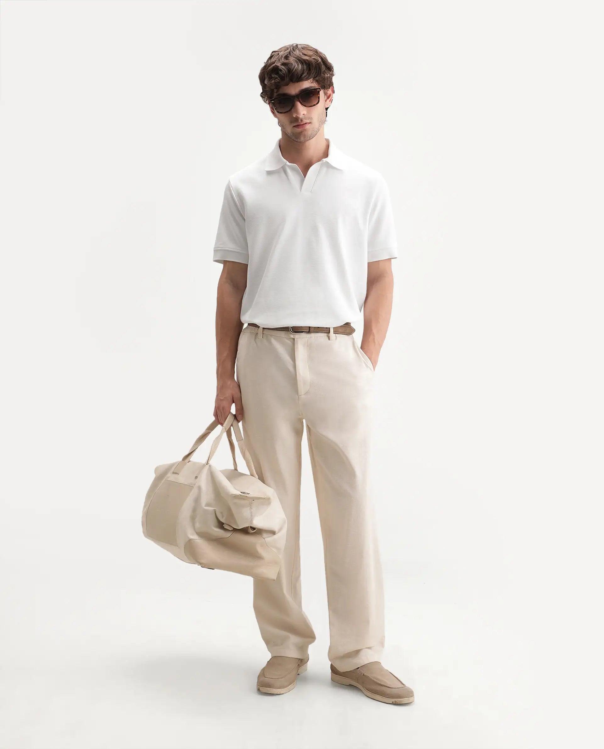 Rare Rabbit Men's Claws Primary White Cotton Blend Jonny Collar Regular Plain Polo