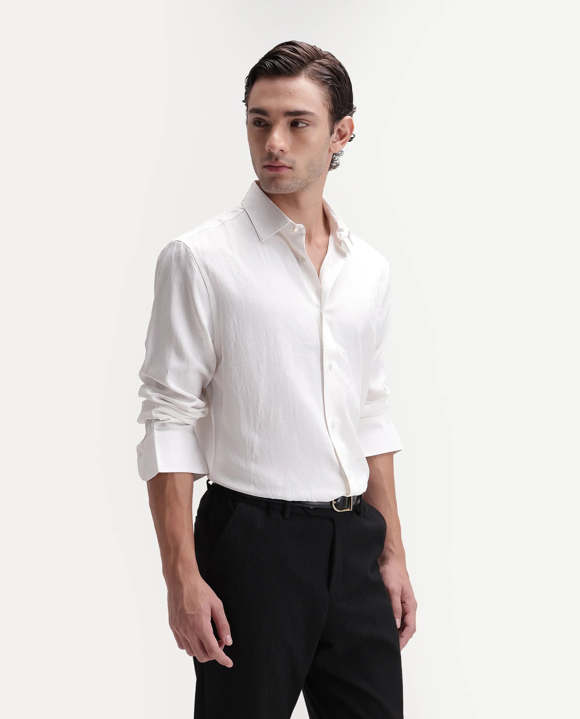 Rare Rabbit Men's Silo White Polyester Blend Spread Collar Regular Jacquard Shirt