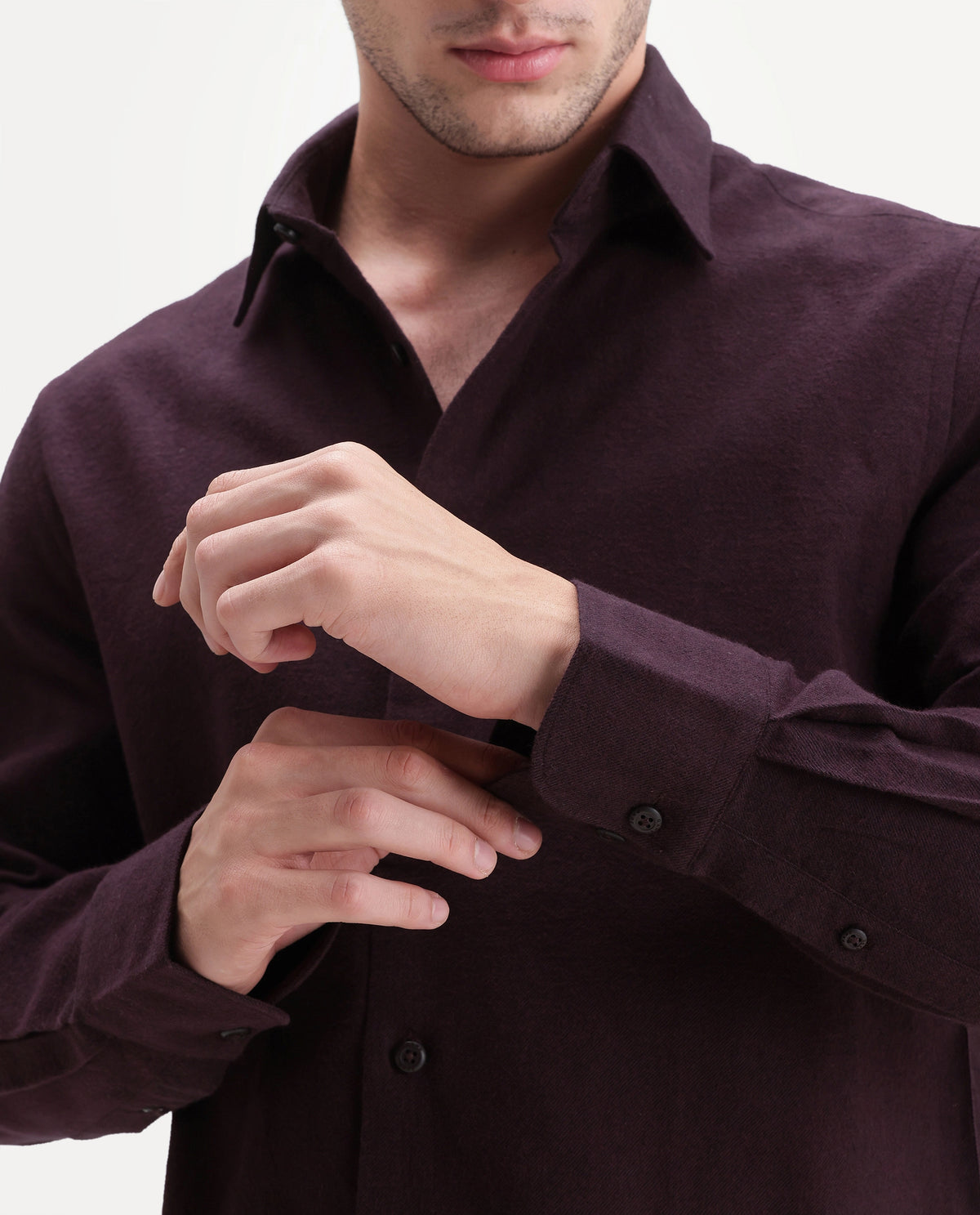 Rare Rabbit Men's Carlos D Dark Red Chambray twill Spread Collar Regular Plain Shirt