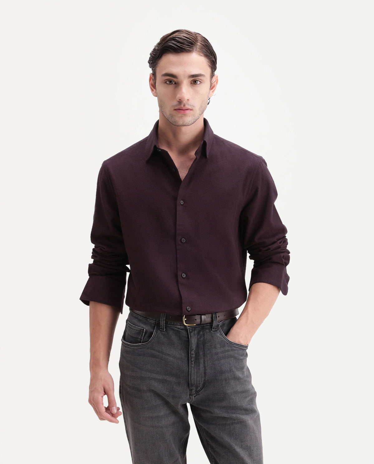 Rare Rabbit Men's Carlos D Dark Red Chambray twill Spread Collar Regular Plain Shirt