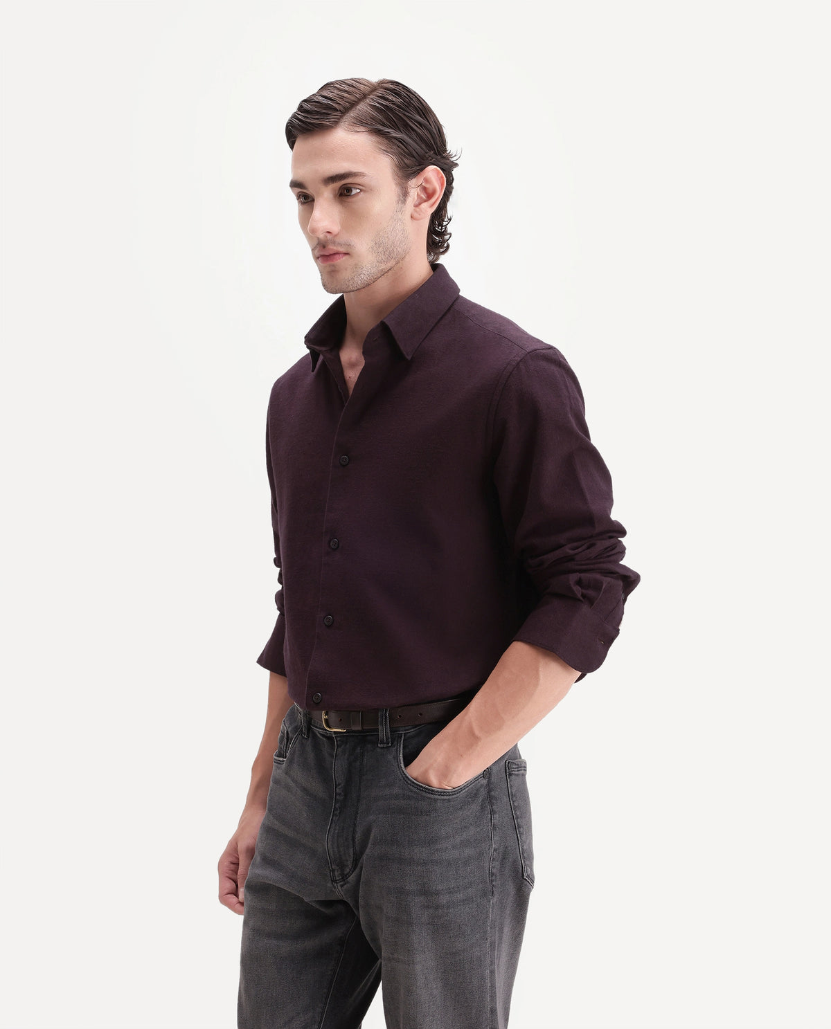 Rare Rabbit Men's Carlos D Dark Red Chambray twill Spread Collar Regular Plain Shirt