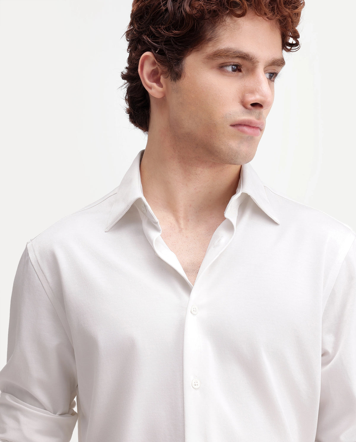 Rare Rabbit Men's Bogi-26 White Cotton Blend Spread Collar Regular Plain Shirt