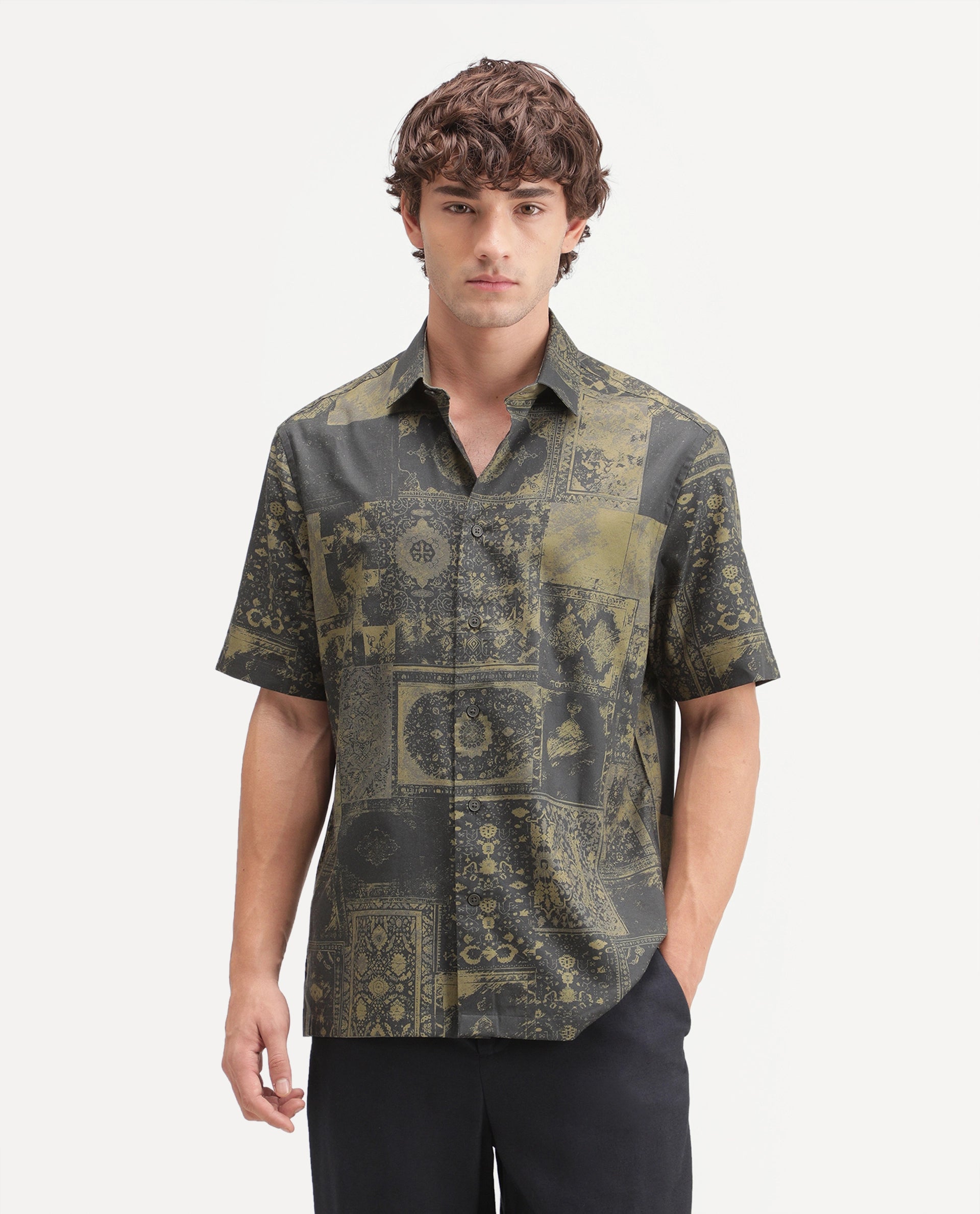 Rare Rabbit Men's Carpo Green Cotton Blend Spread Collar Relaxed Abstract Print Shirt
