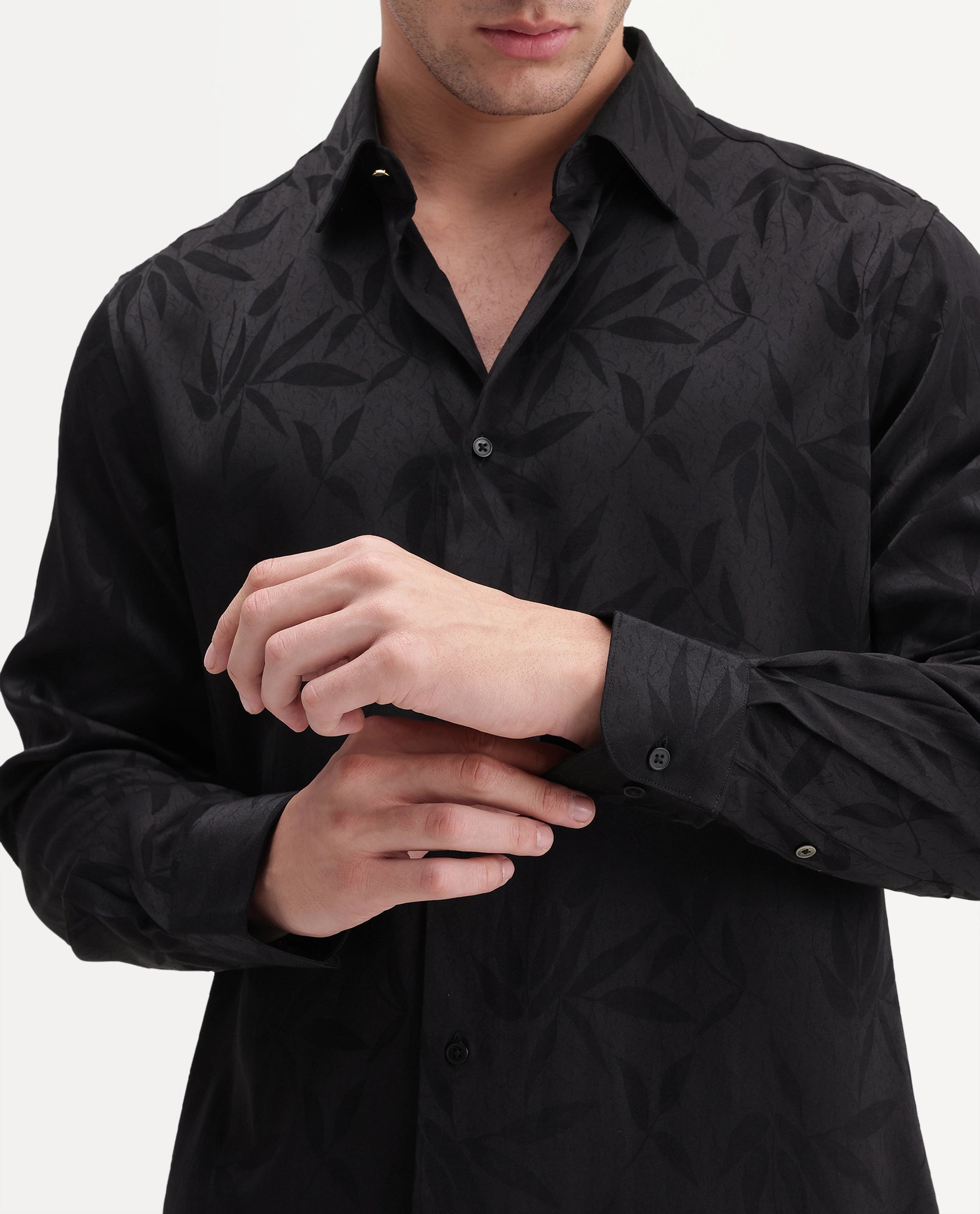 Rare Rabbit Men's Shin Black Polyester Blend Spread Collar Regular Jacquard Shirt