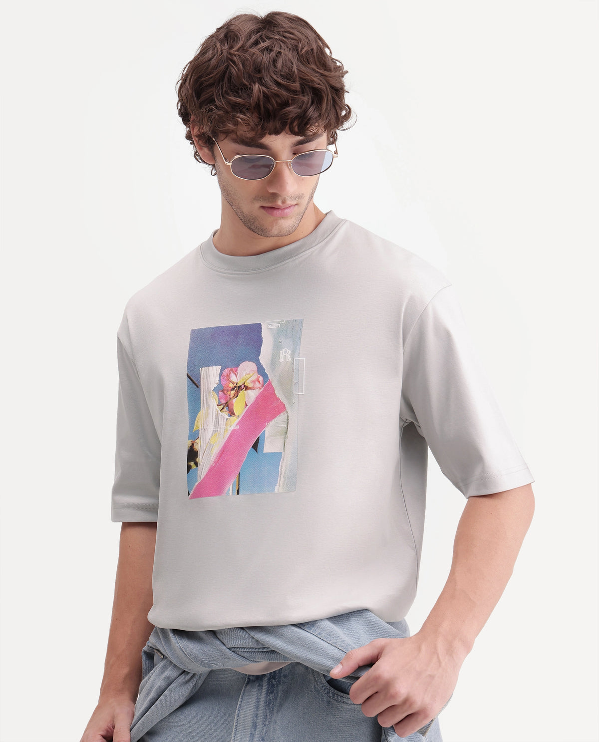 Rare Rabbit Men's Zae Light Grey Cotton Crew Neck Relaxed Graphic Print T-Shirt
